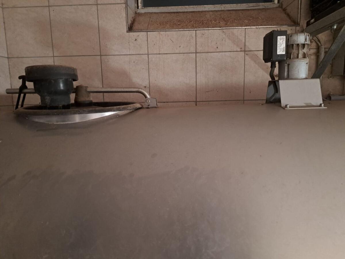 Milchtank DeLaval 2