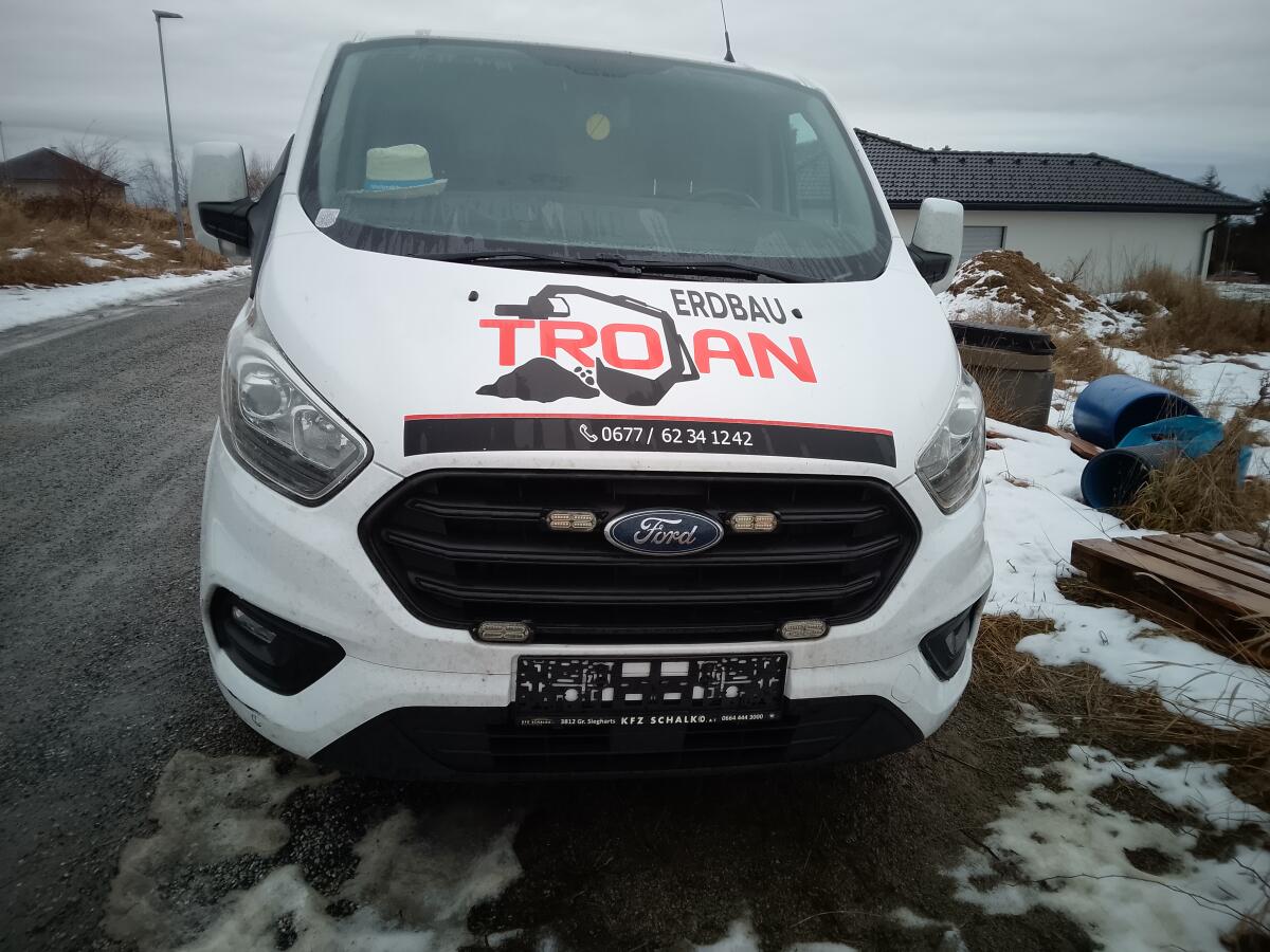 Ford Custom Transit 2