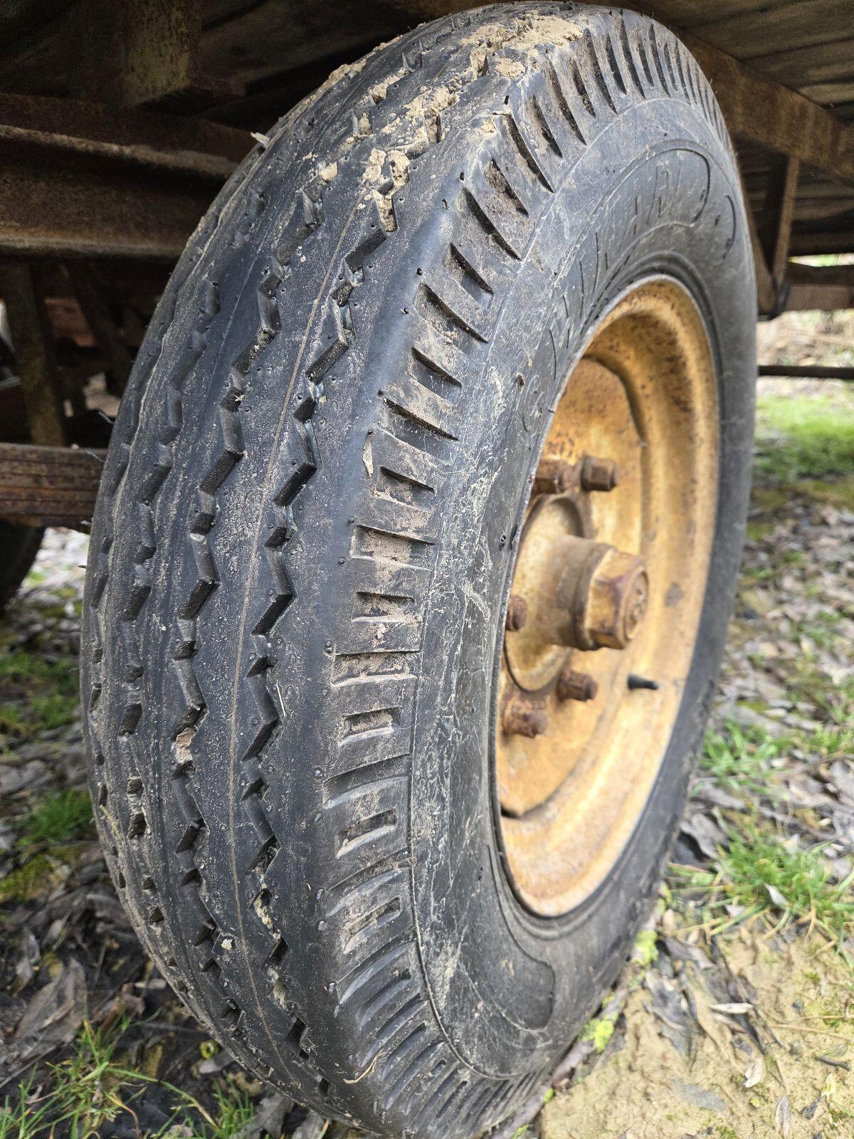 Anhänger Brantner 2