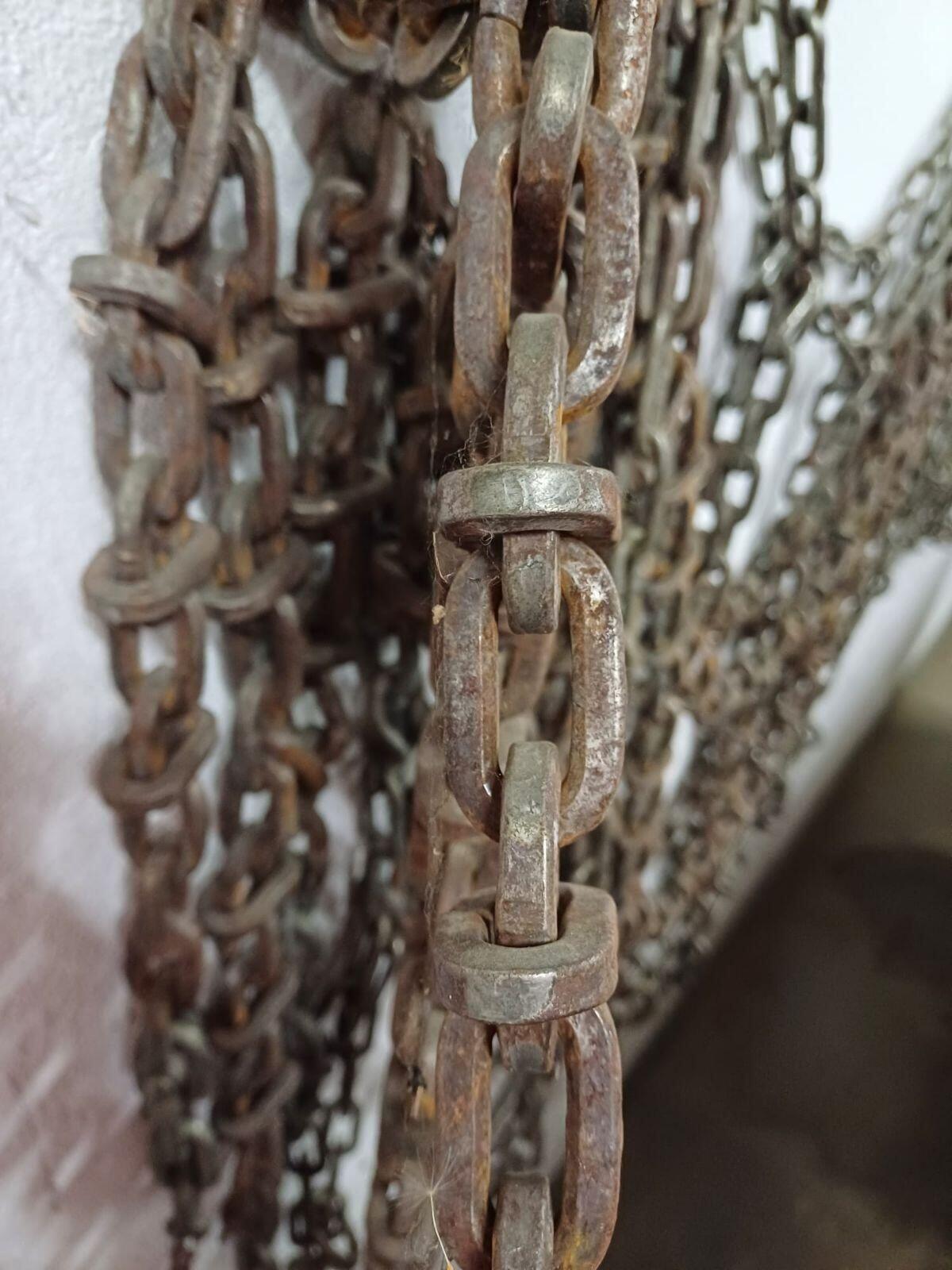 Schneeketten 420/85 R30 und 280/85 R24 2