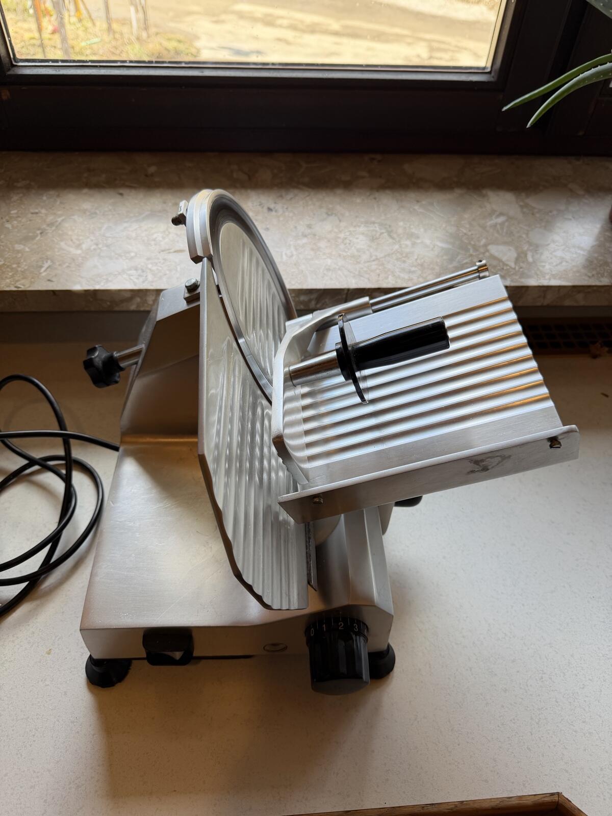 Aufschnittmaschine 2