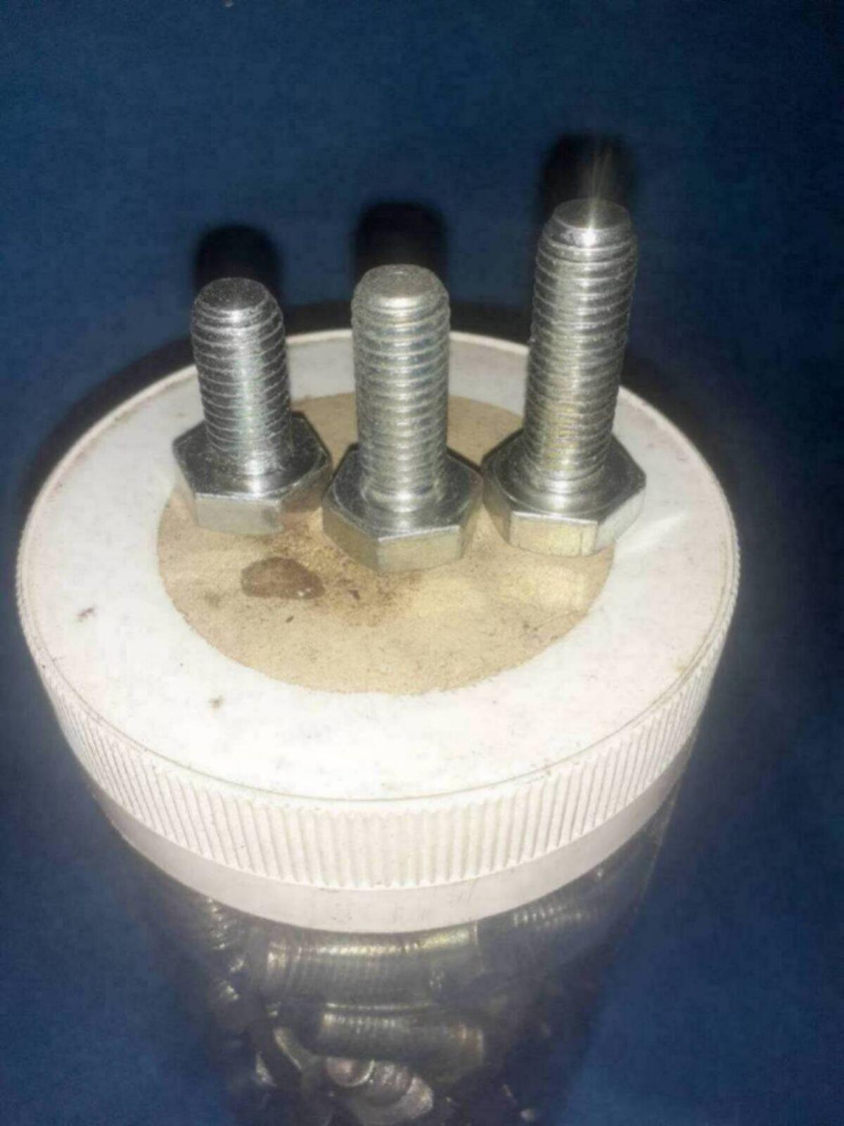 Sechskantschrauben verzinkt 8.8 DIN 933 M10x20, M10x25, M10x30 2