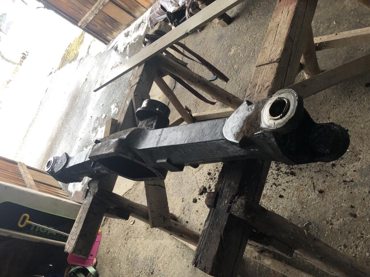 Suche Vorderachse Achsbrücke Geotrac 63 73 83 93 Geo 2