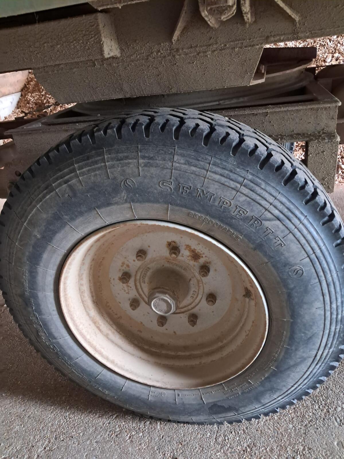 Brantner Kipper Scherenklappung (automatisch öffnend) 6x2,4m 3