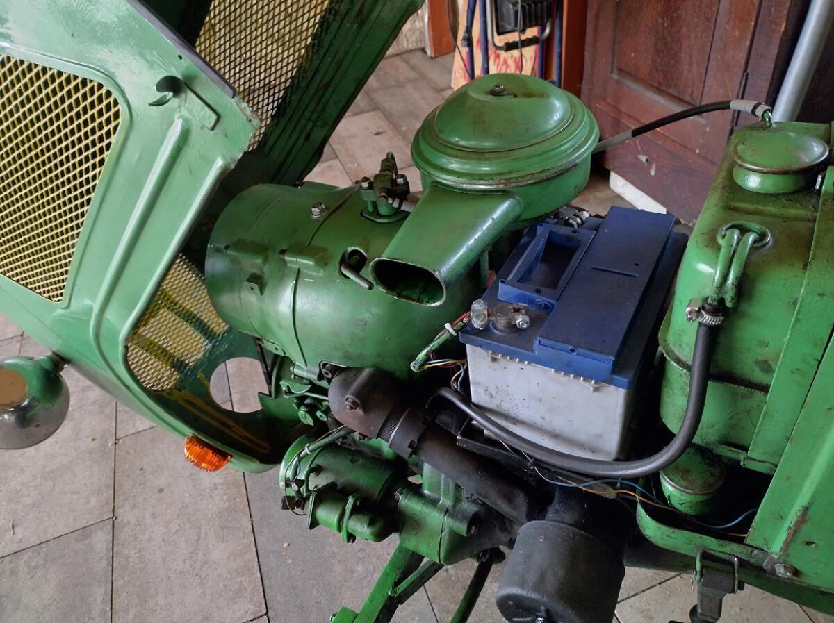 Holder B12 Kleintraktor 3