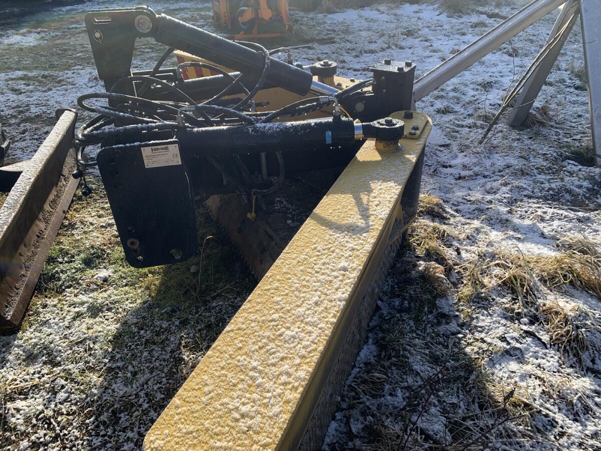 Planierschild Wegepflege Wegehobel Gutzwiller 2