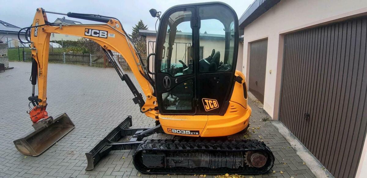 JCB 8035ZTS Minibagger 2