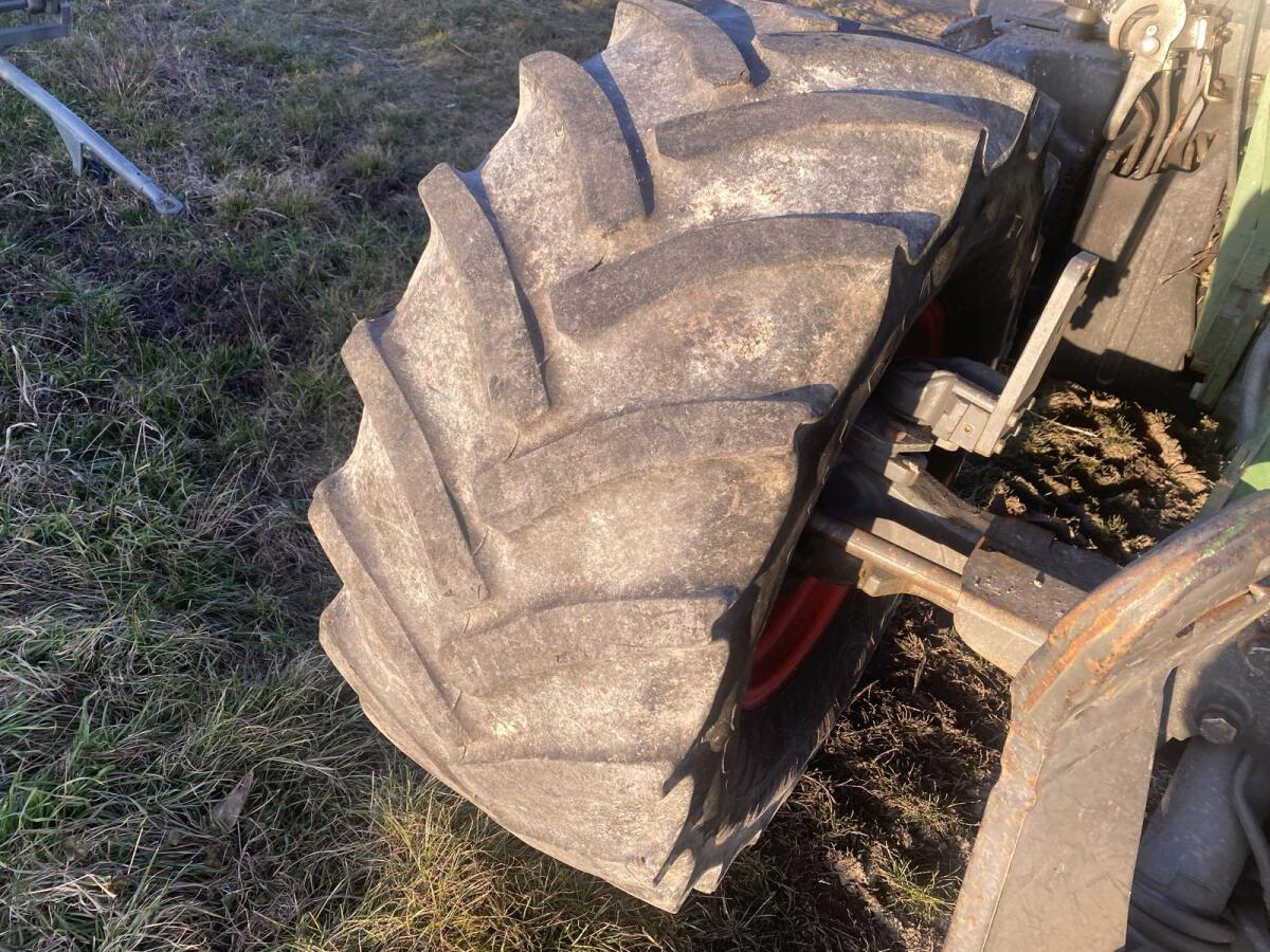 Reifen 540/65R24 600/65R38 3