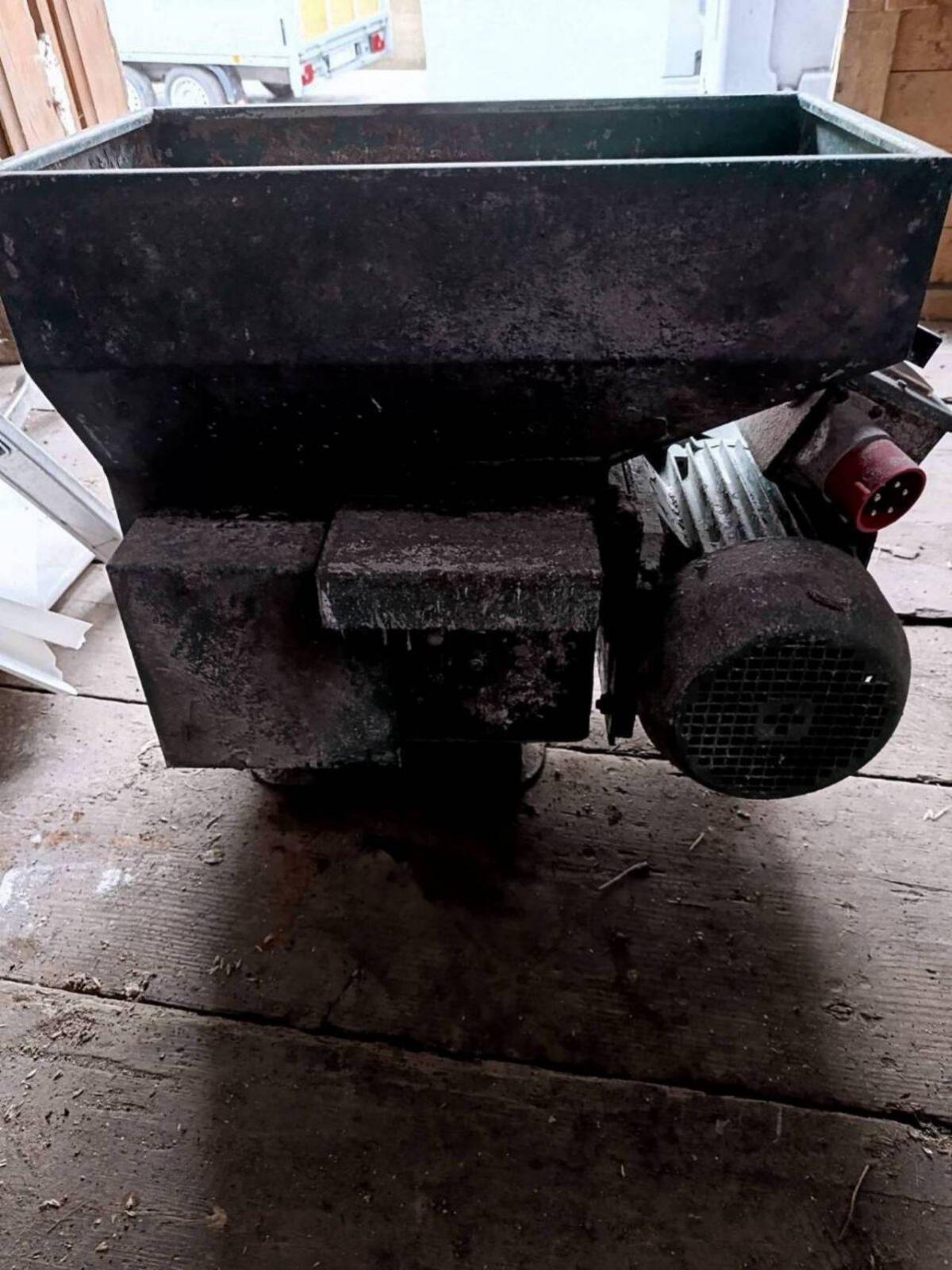 Getreidequetsche Voran 2