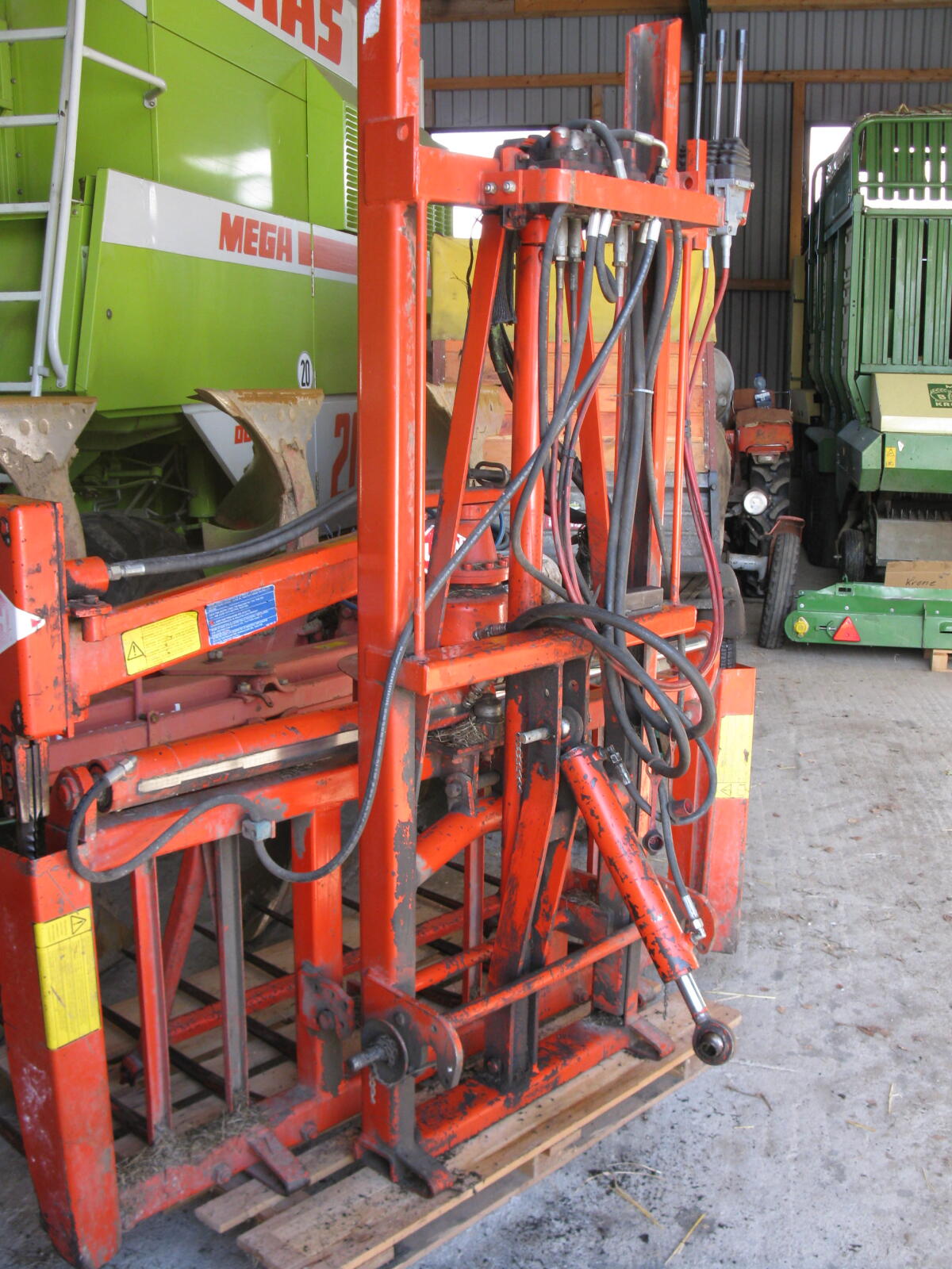 Kuhn Siloblockschneider 2