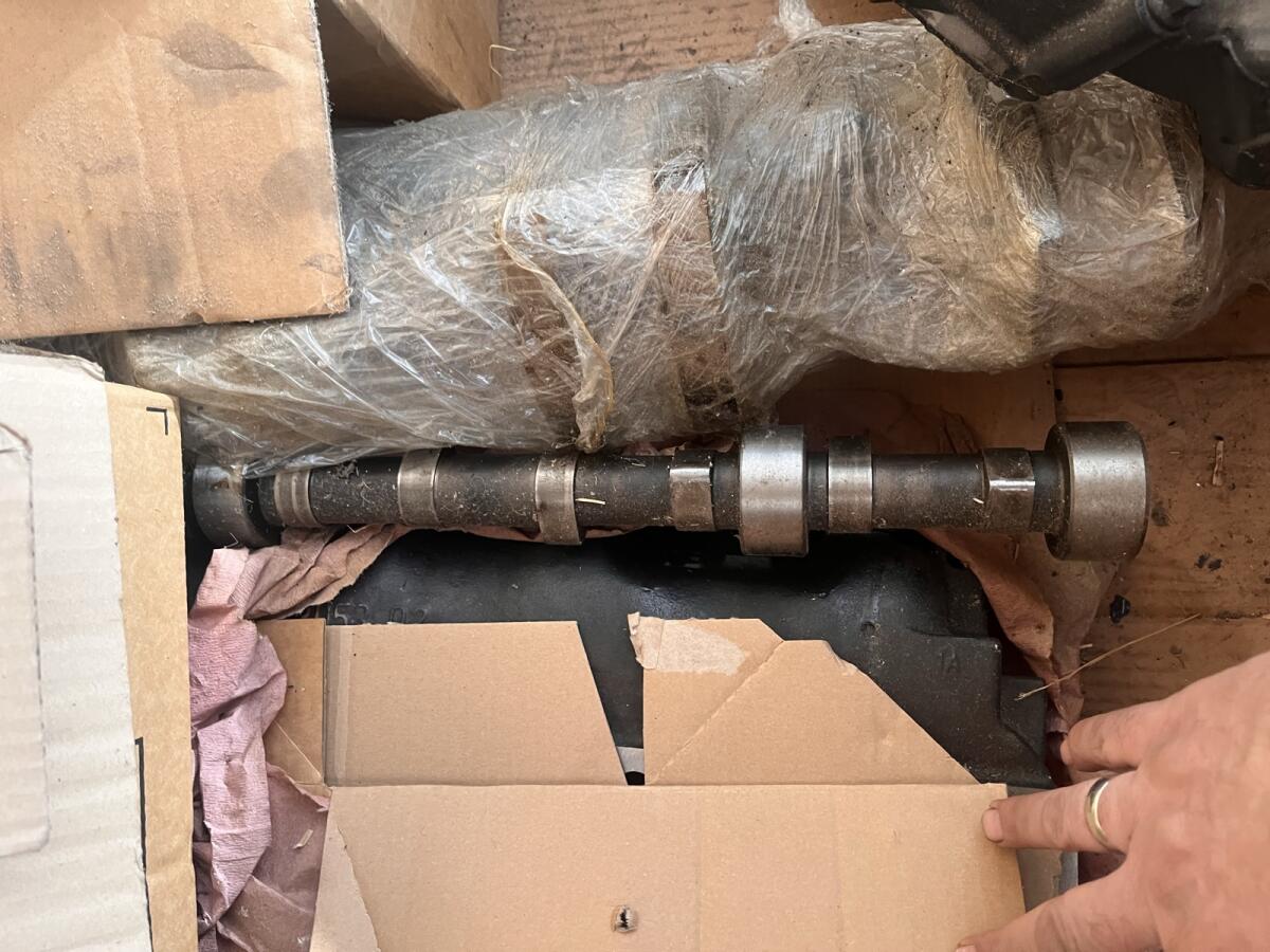 Kurbelwelle und Nockenwelle Steyr 411 Motor 80er Serie 2