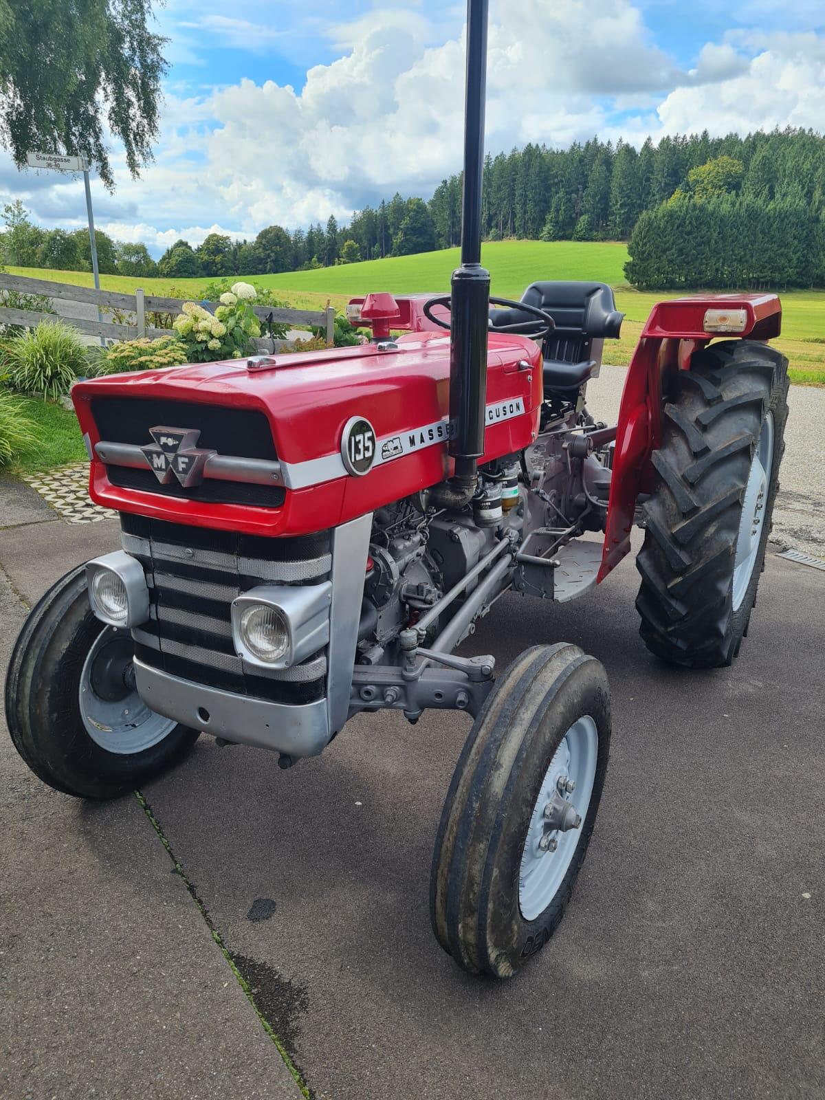 Ferguson 135 Super 2