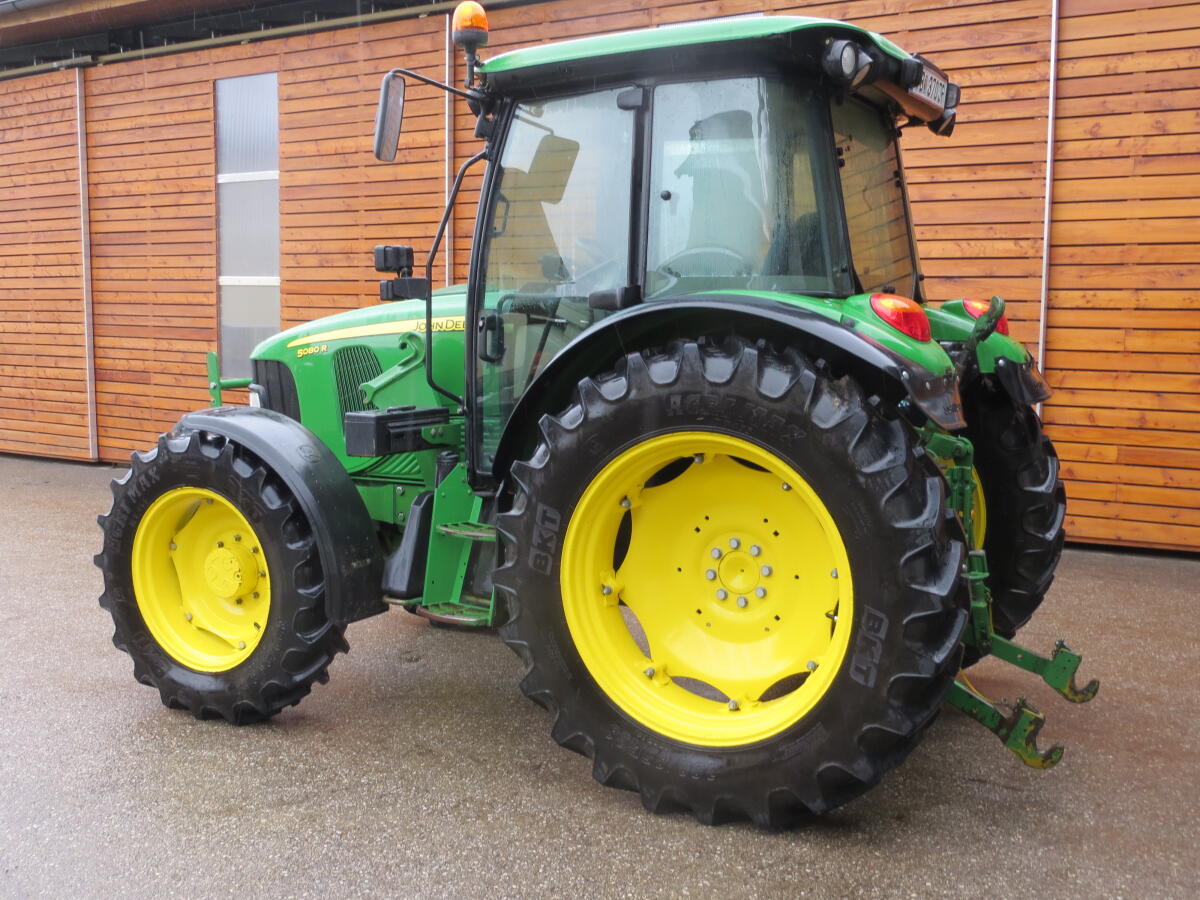 John Deere 5080R 2