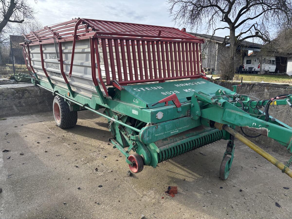 Steyr Hamster 8028 KS Ladewagen 2