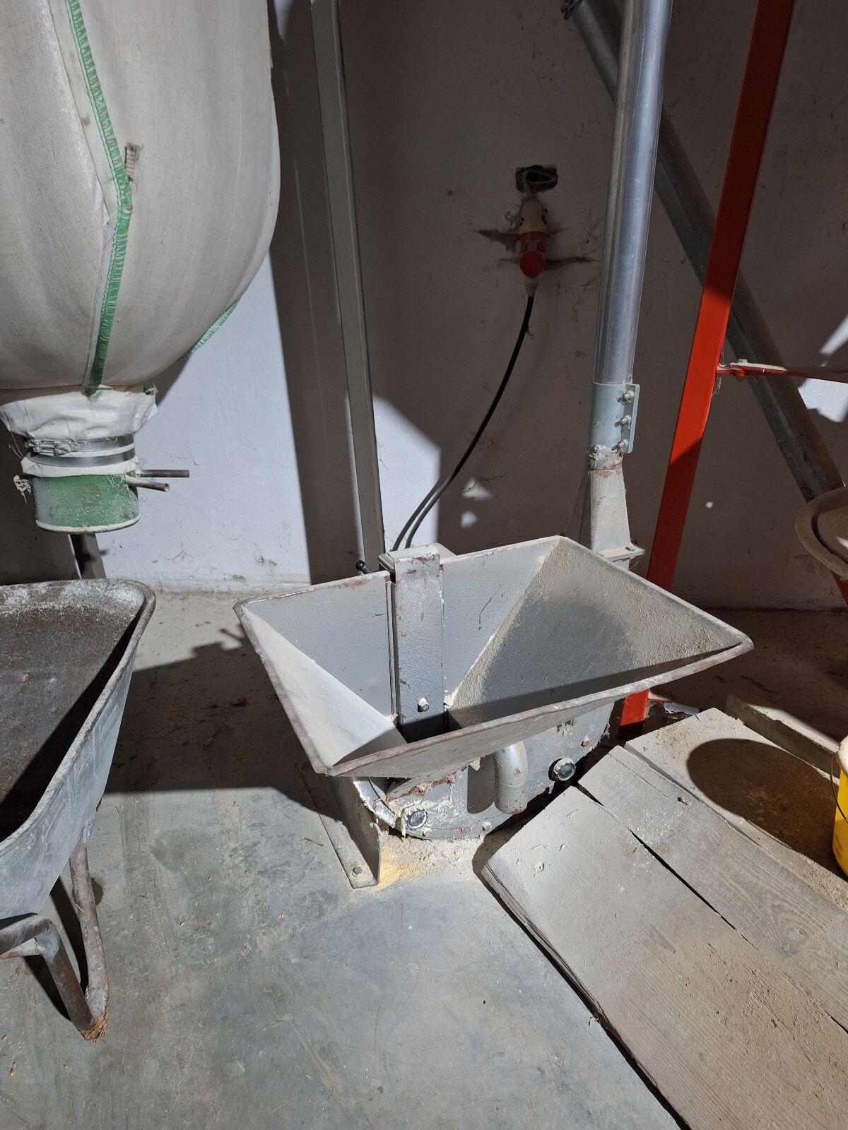 Mahl- und Mischanlage Gruber, Brechmühle und Quetsche 3