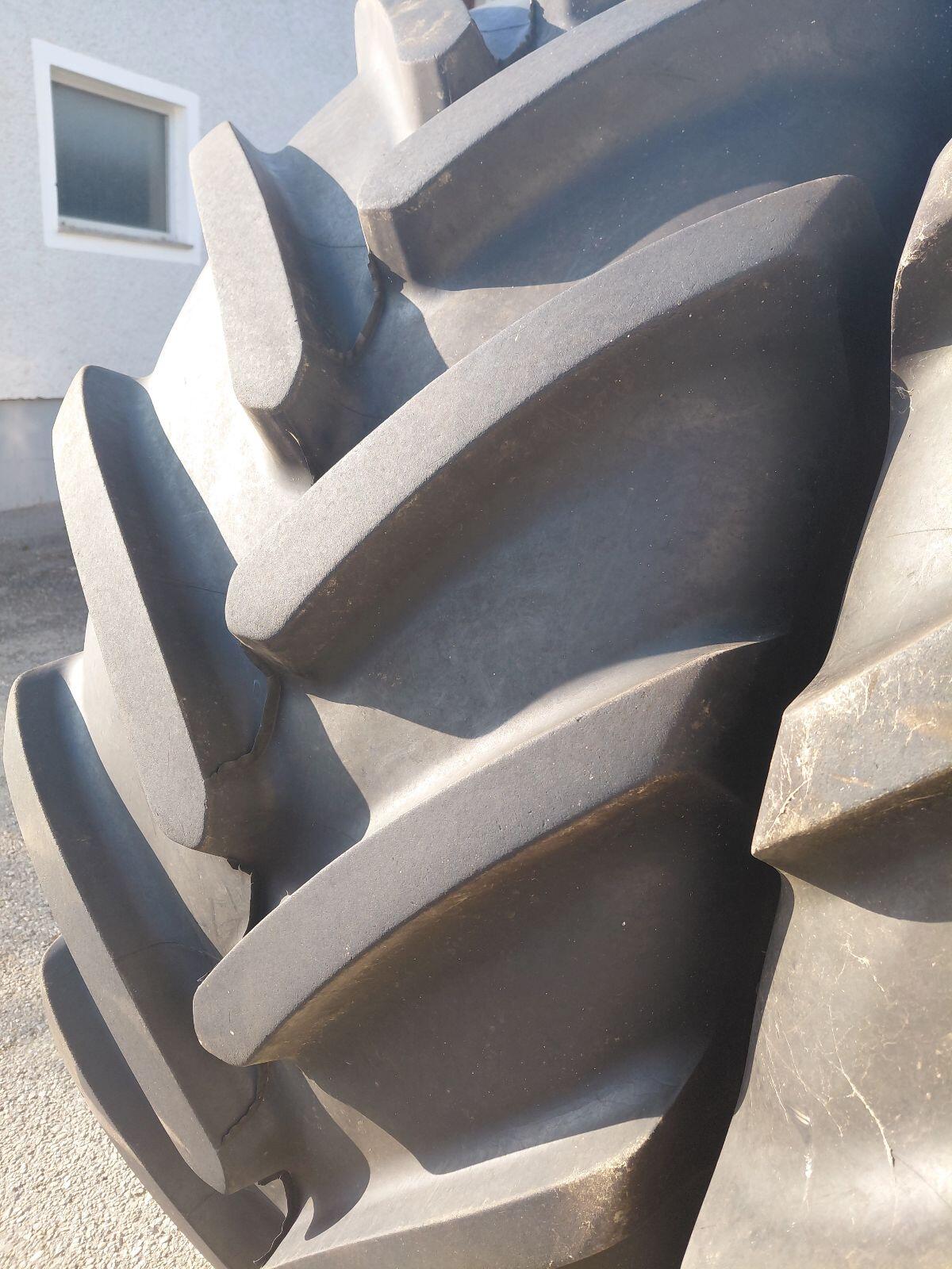 Kompletträder für Steyr Case und New Holland 3