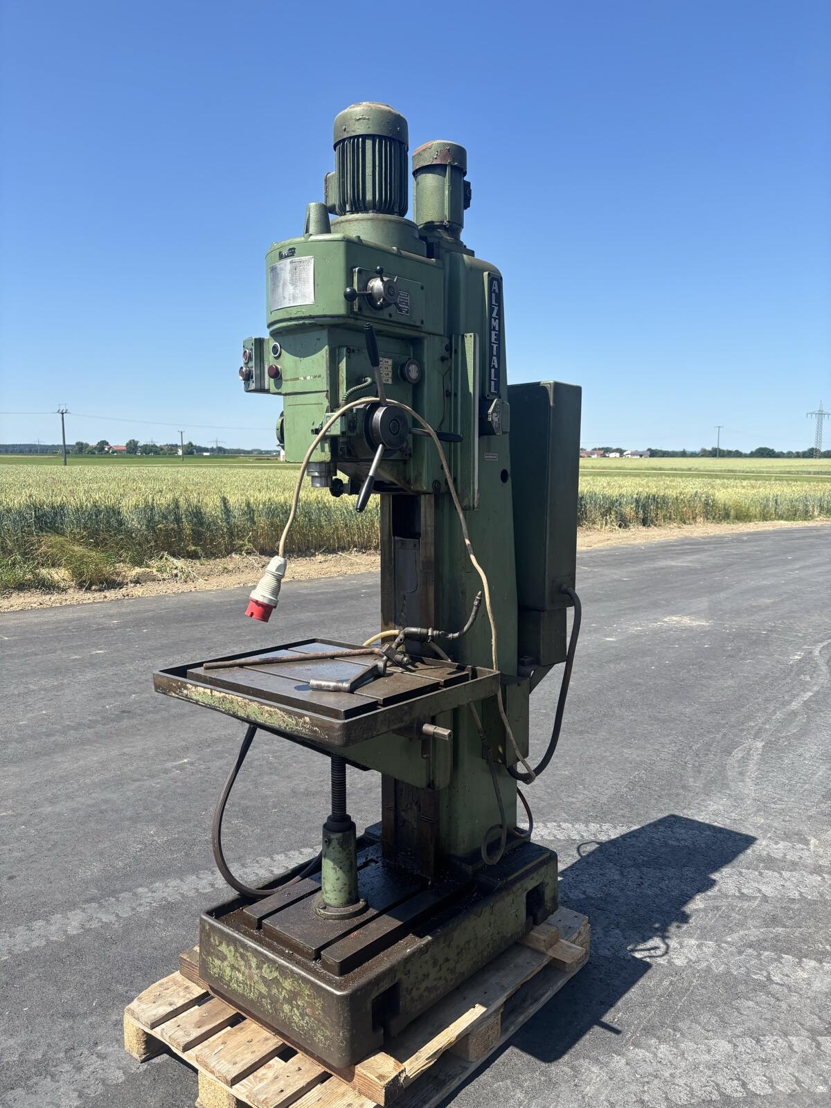 Standbohrmaschine Säulenbohrmaschine Alzmetall 3
