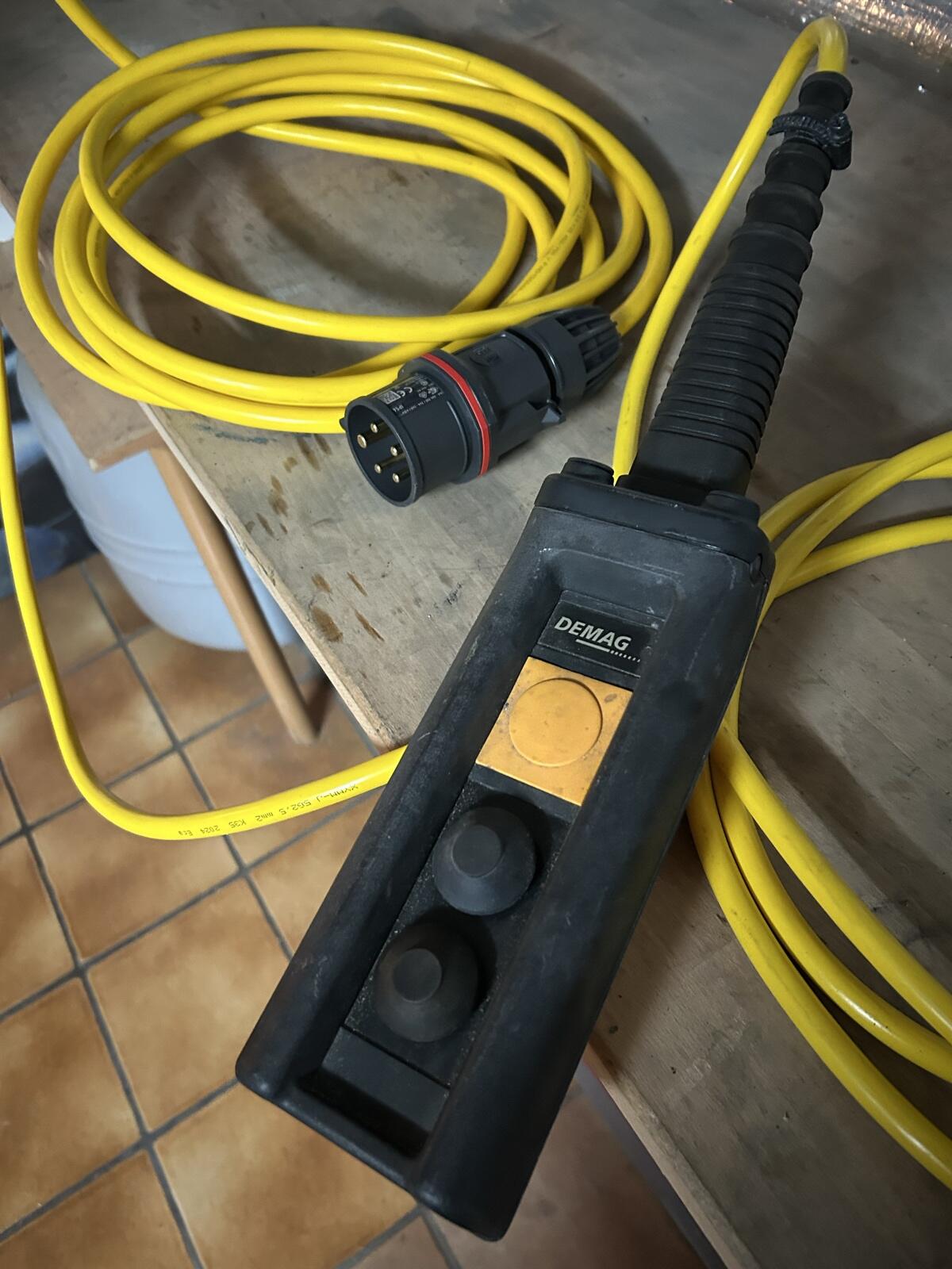 El. Kettenzug Liftket 1.000kg Demag Konecranes Halle 3