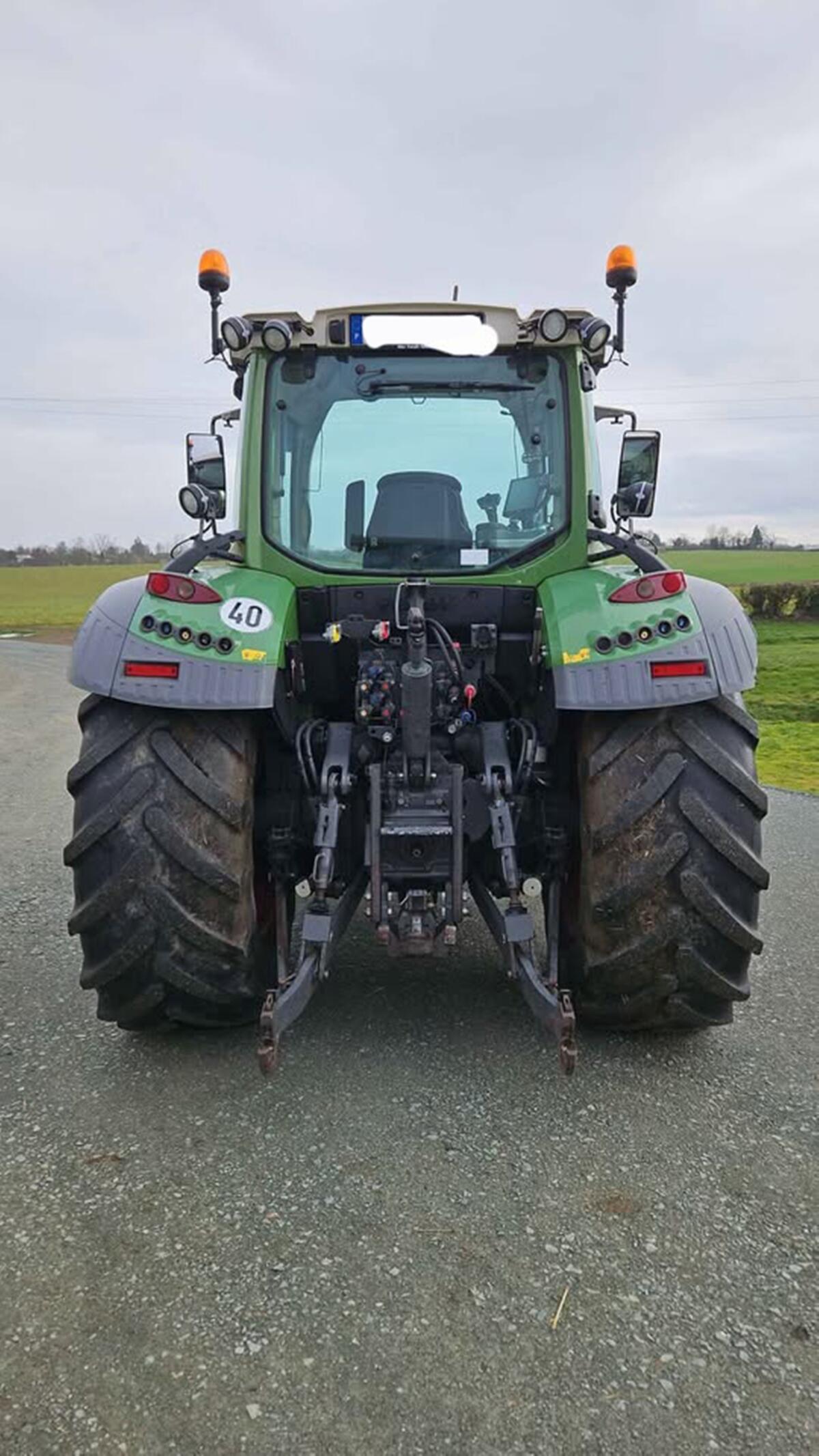 Fendt 516 Vario PROFI PLUS SCR 2