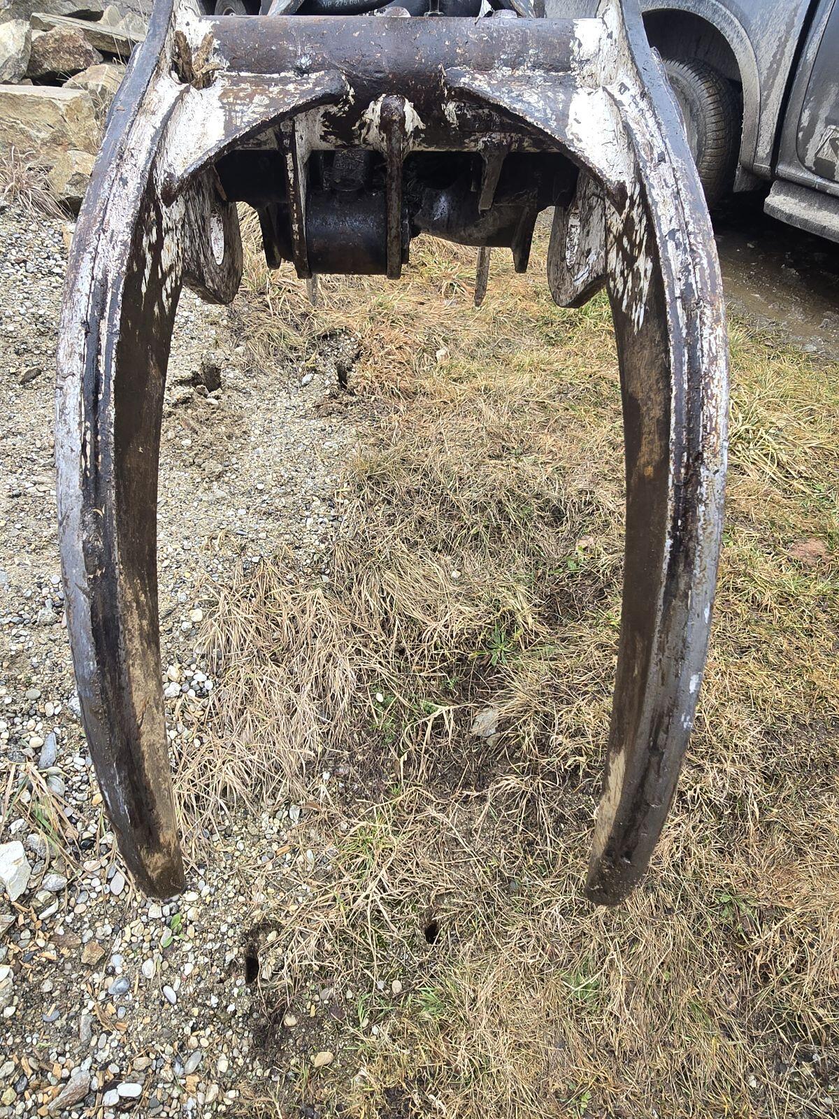 Reisigzange 4-Finger-Greifer 2