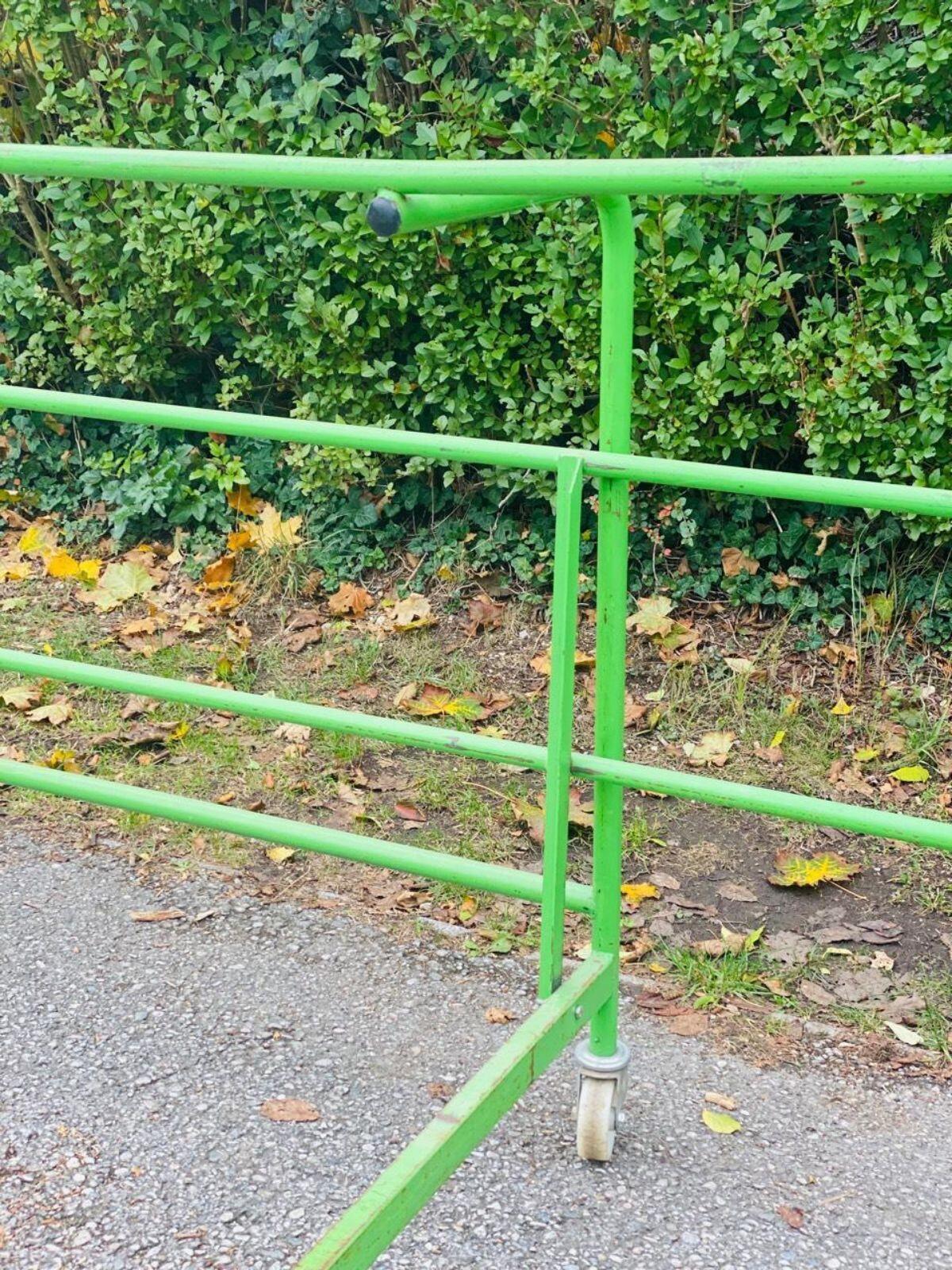 Klappbares Transportgestell 300 kg, wertige Ausführung 2