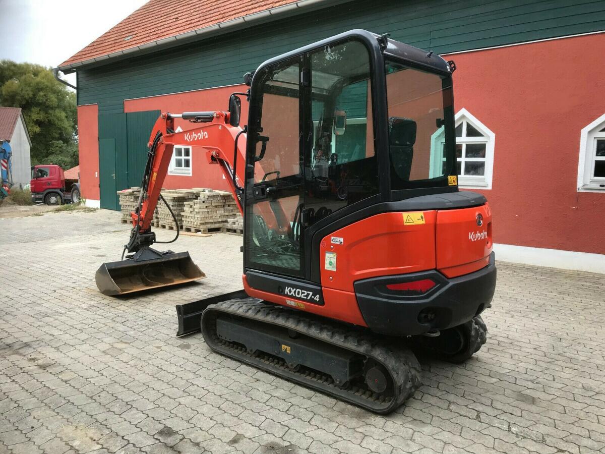 Minibagger Kubota KX027-4 3
