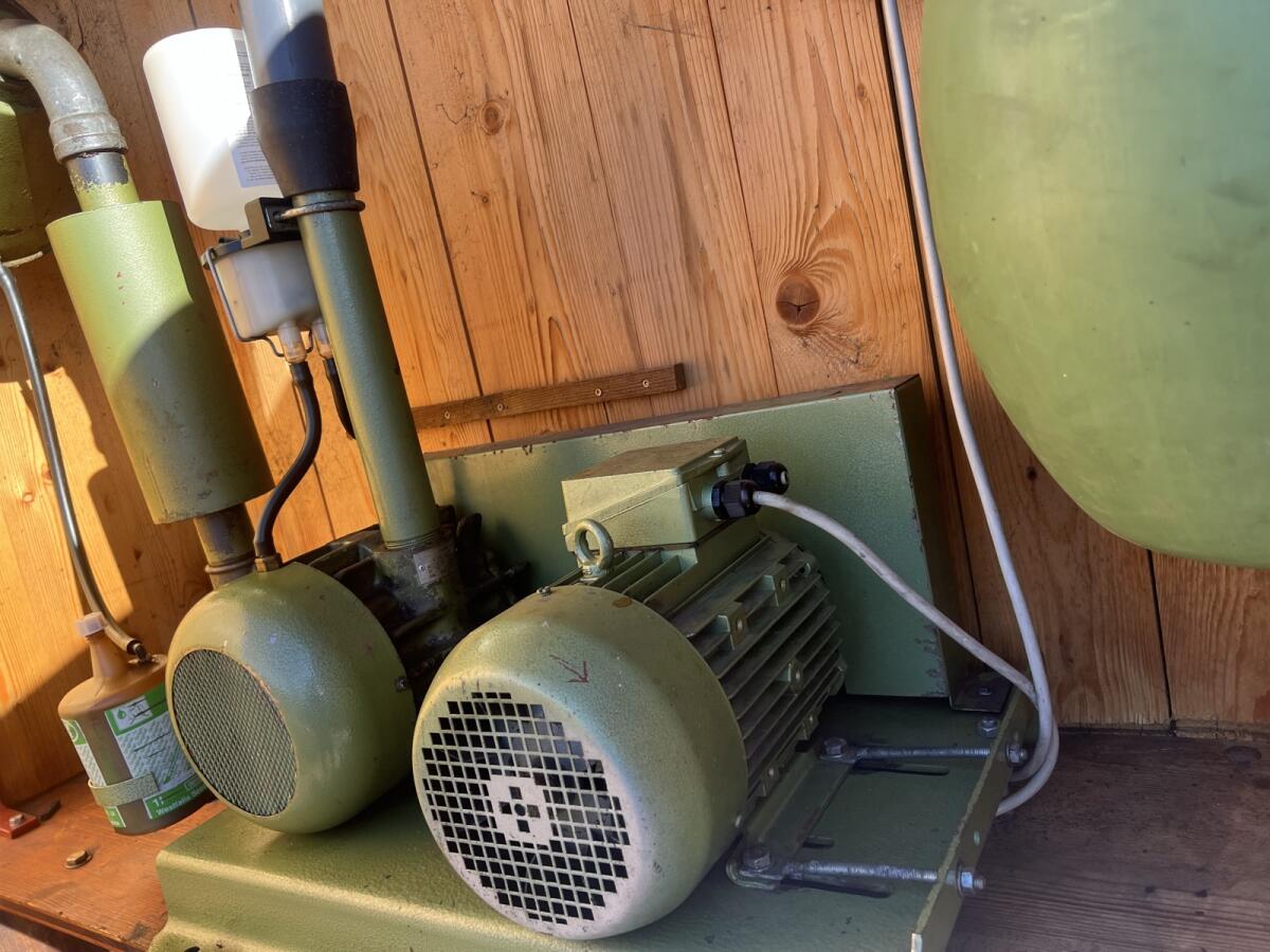 Westfalia Vakuumpumpe 2