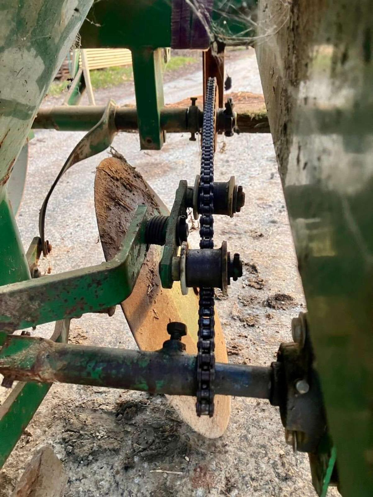 4reihige Kartoffellegemaschine 3