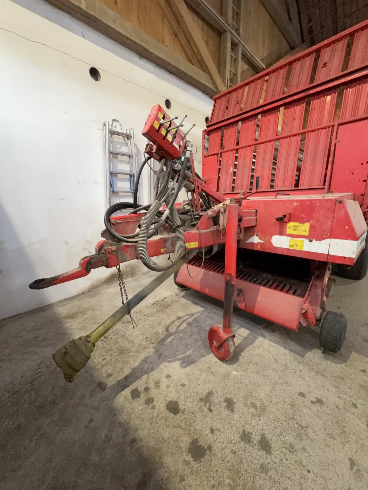 Ladewagen Pöttinger Profi 1 inkl. Querförderband, Kette neu 3