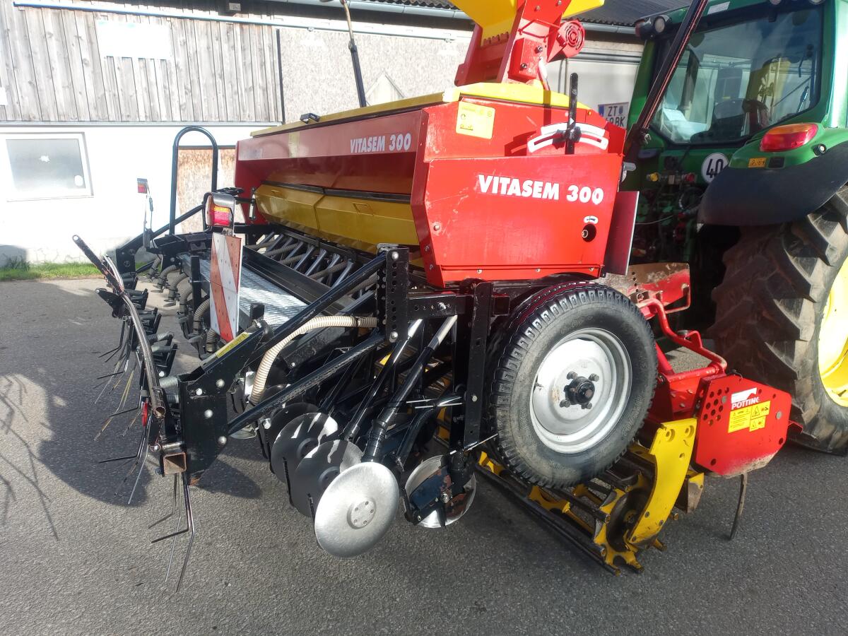 Säkombi Pöttinger Vitasem 300 und Lion 300 2