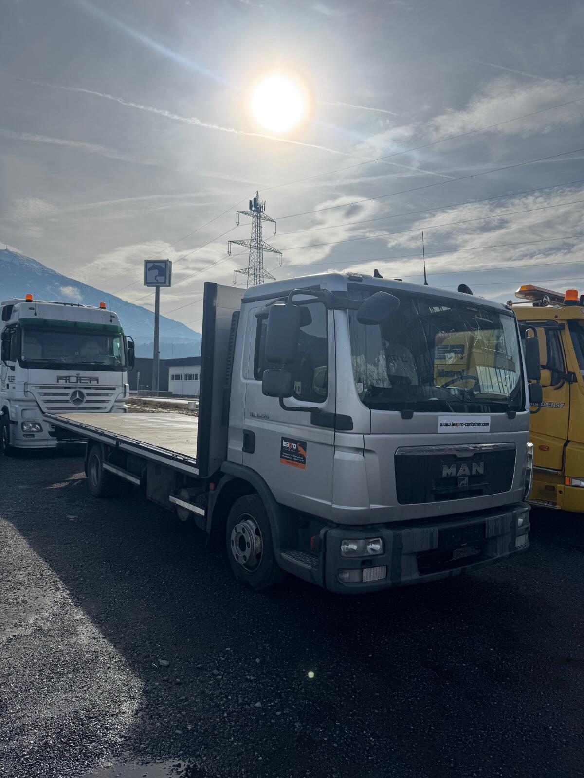 MAN TGL 7.490 kg Pritsche mit neuem TÜV zu verkaufen 2