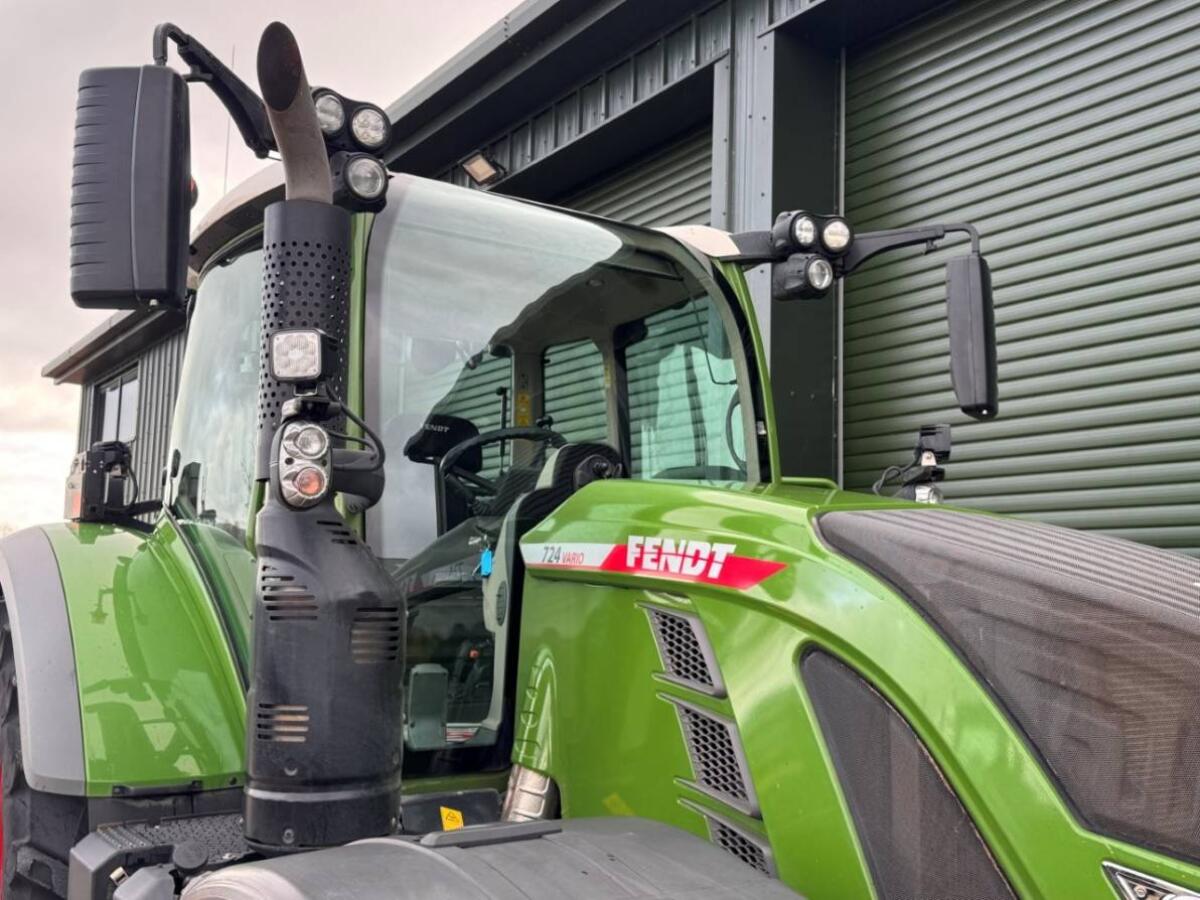 Fendt 724 Profi Plus RTK Gen 6 2