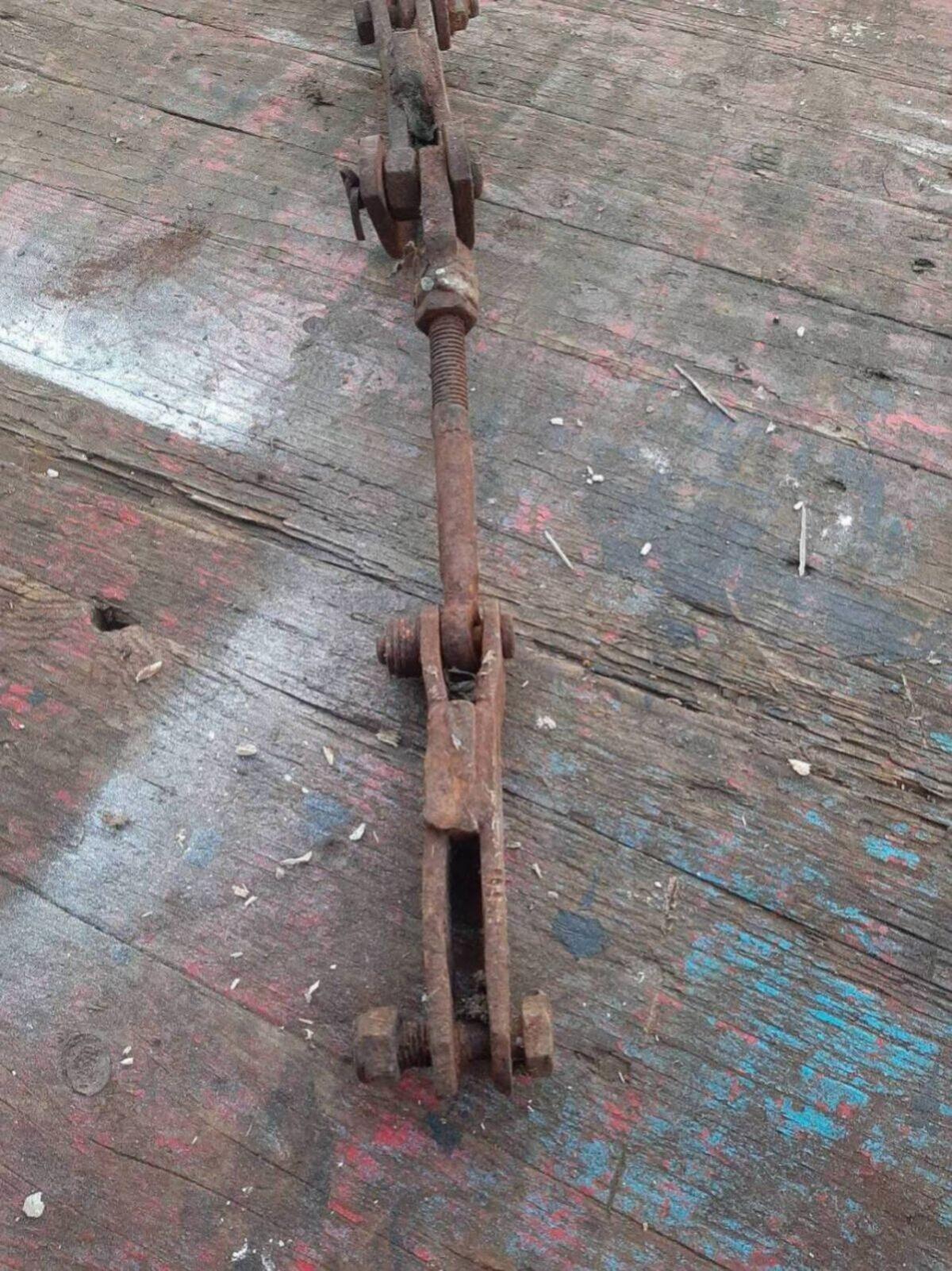 IHC Mähbalken Aushebung Hebelwerk 3