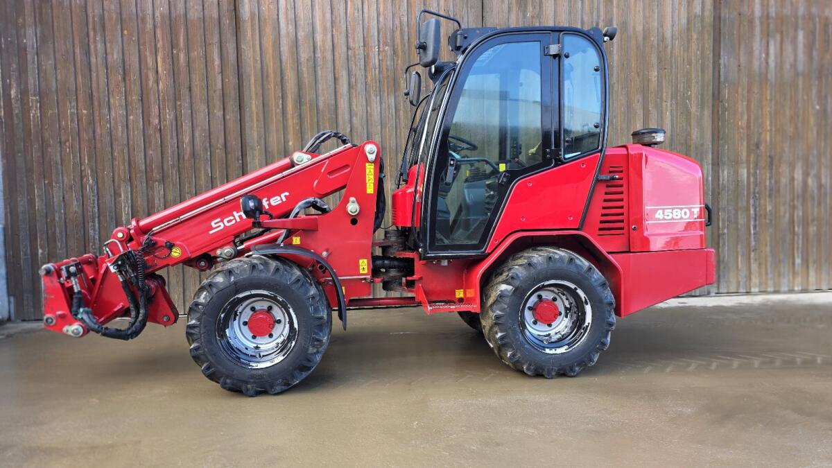 Schäffer 4580T Teleskopradlader, Hoflader 3