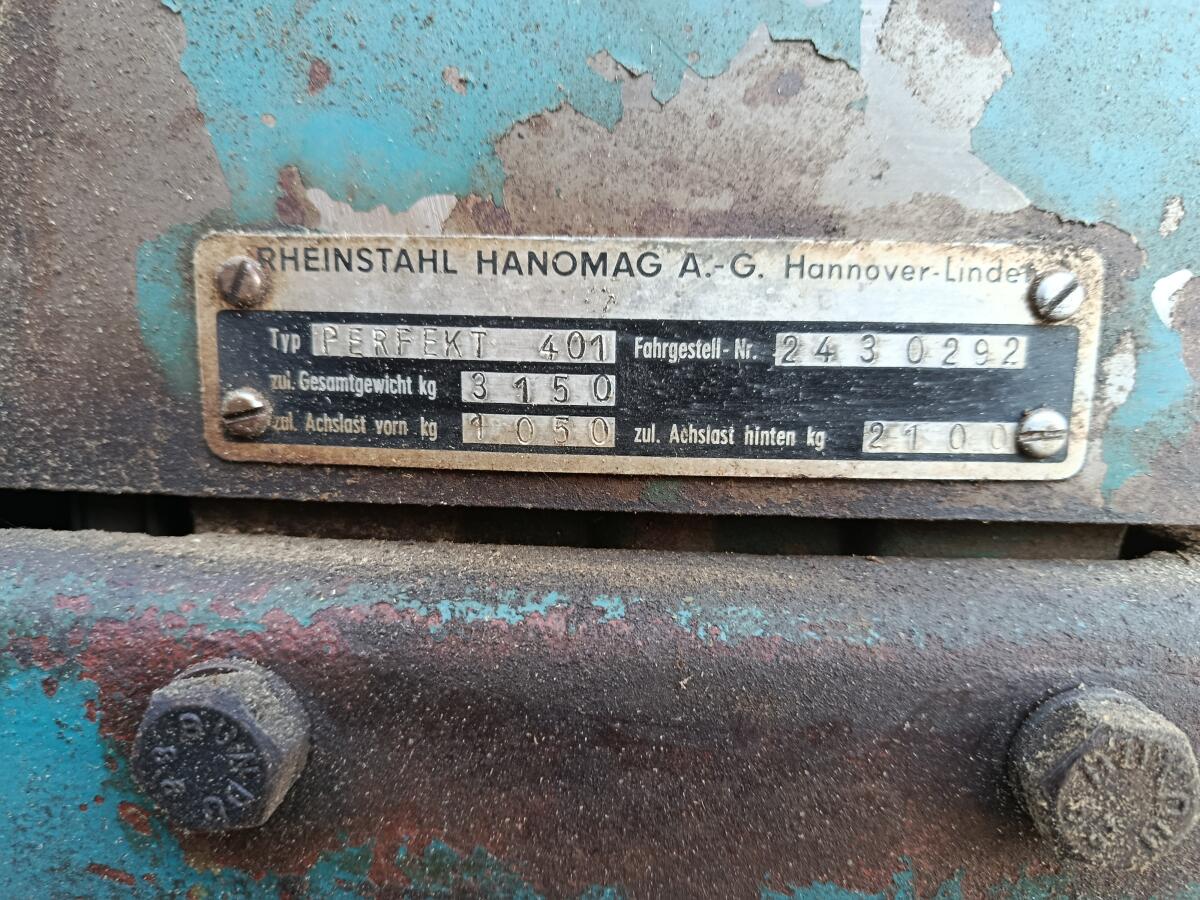 Hanomag Perfekt 401 3