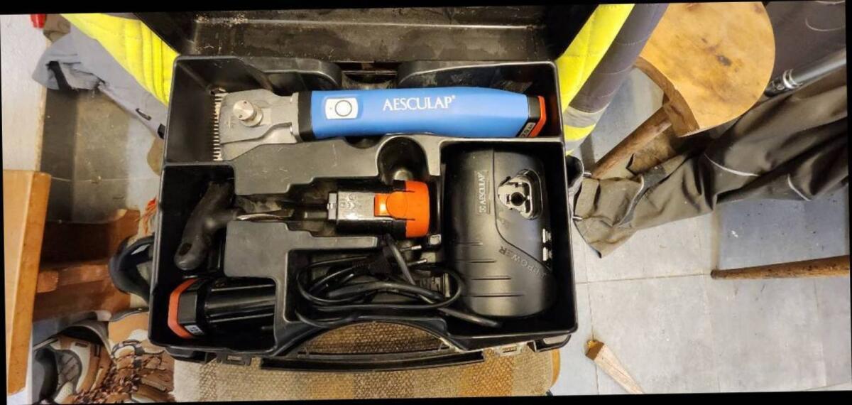 Viehschermaschine Aesculap 3