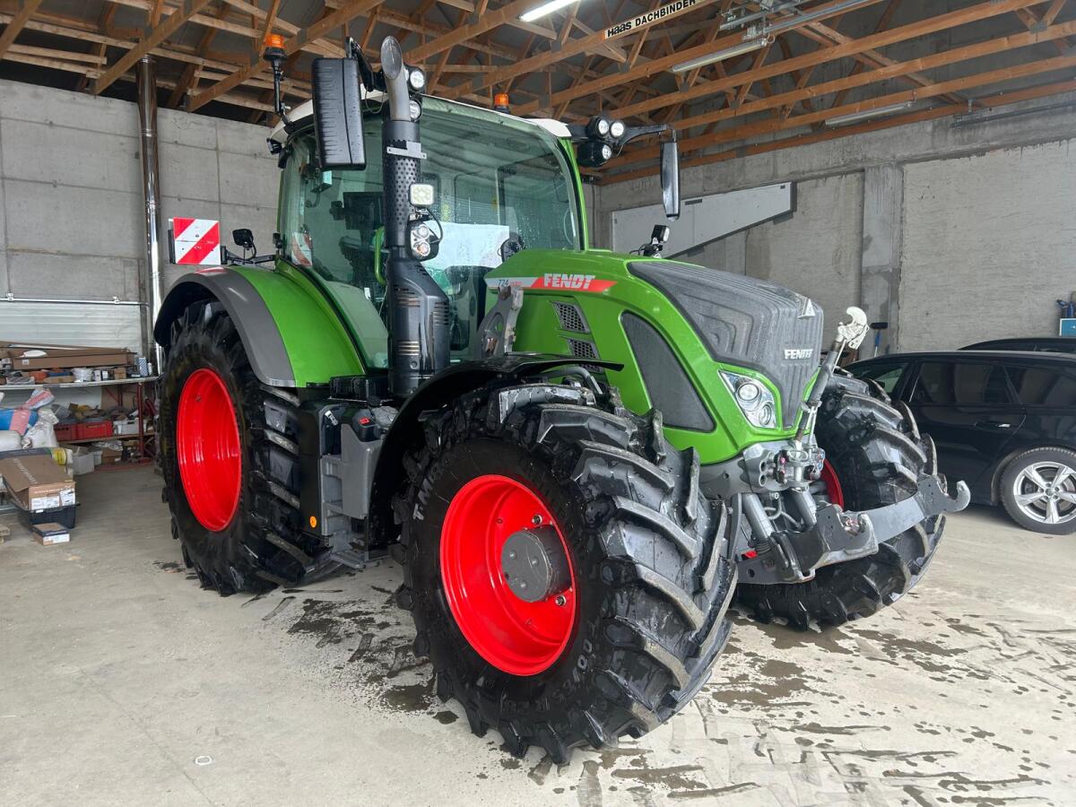 Fendt 724 Profiplus S2 2