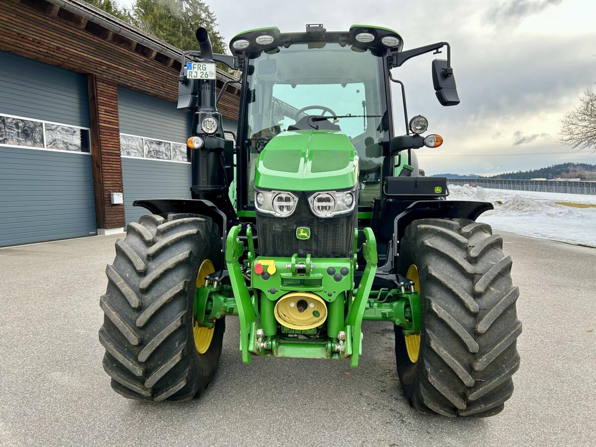 John Deere 6100 M 2