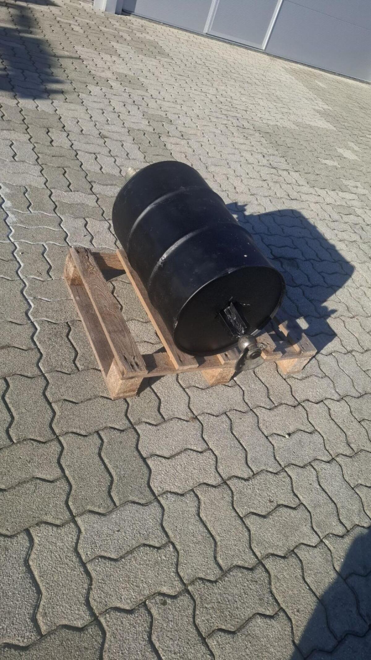 Frontgewicht 150 kg 3