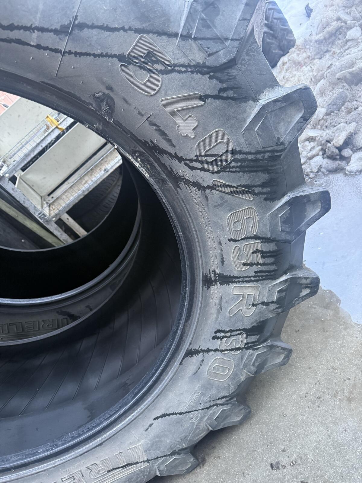 Traktorreifen Pirelli 3