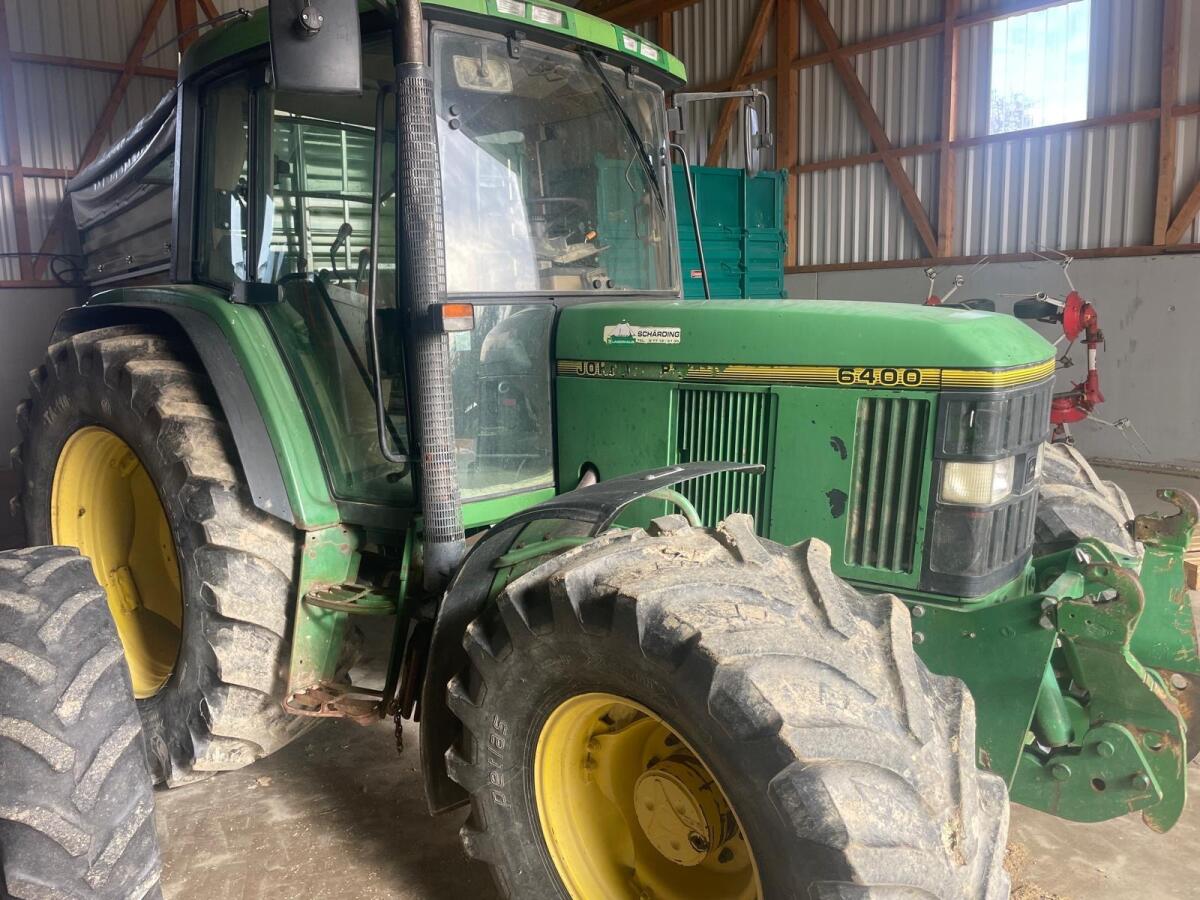 John Deere 6400 2