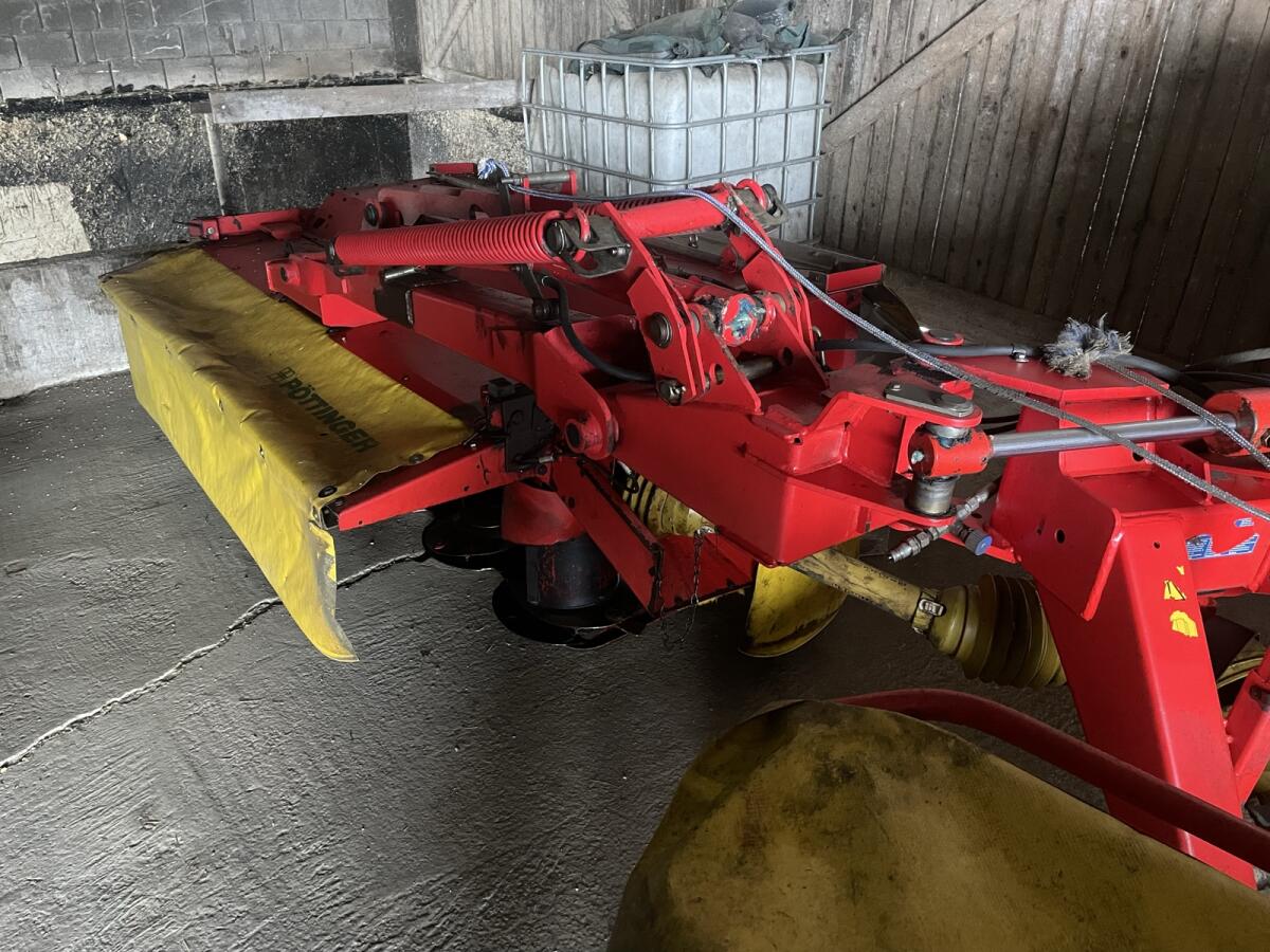 Mähwerk Pöttinger Front- und Heckkombi mit Mähaufbereiter 2
