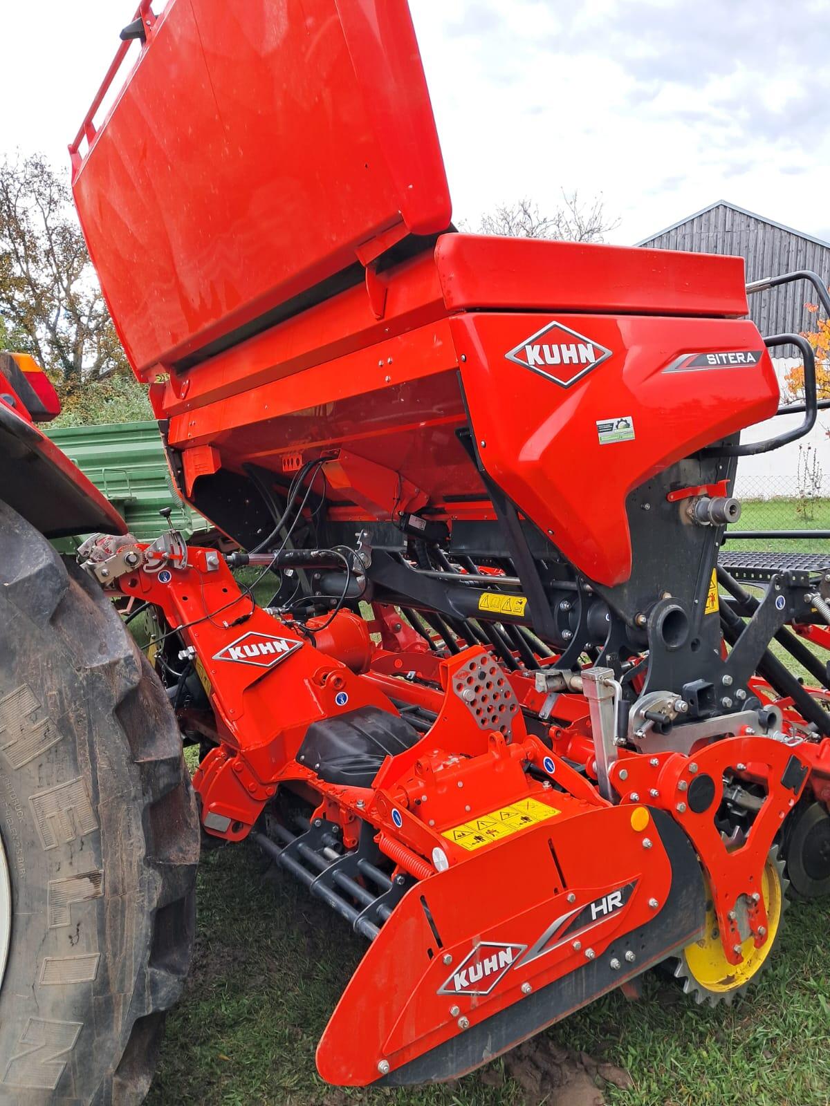 KUHN Sitera 3030 Sämaschine auf KUHN HR3020 Kreiselegge 3