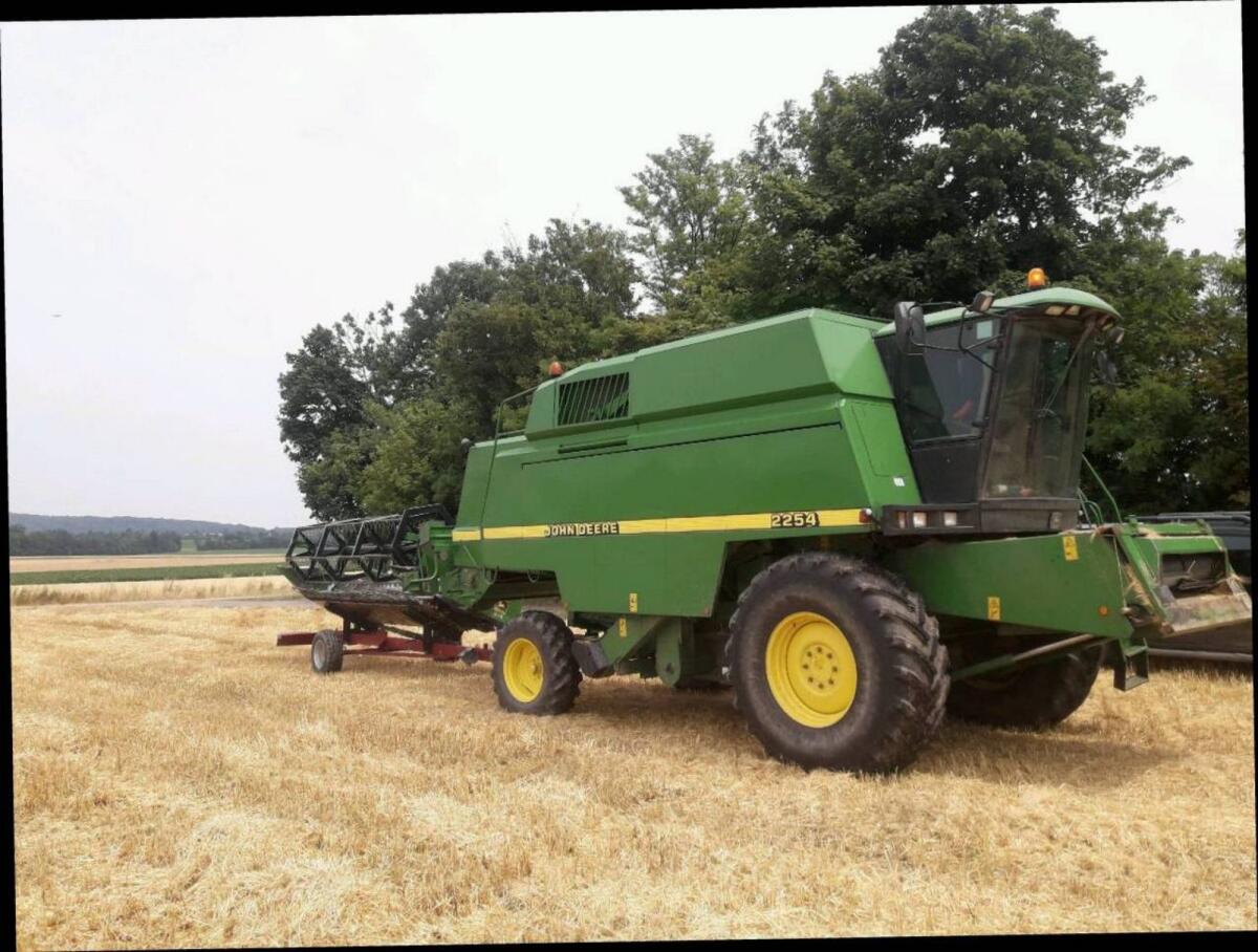 John Deere 2254/2256 3