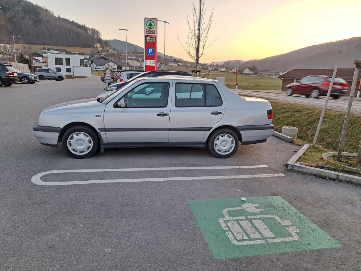 VW Vento 3