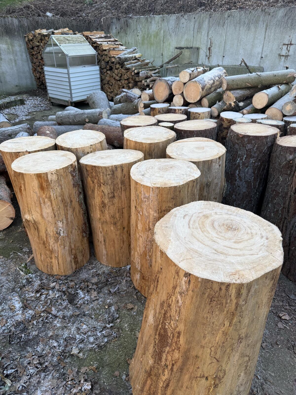 Nagelstock, Hackstock, Brennholz 2