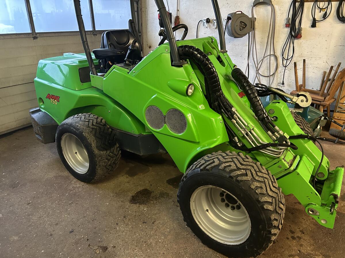 Avant Tecno 750 Hoflader 2