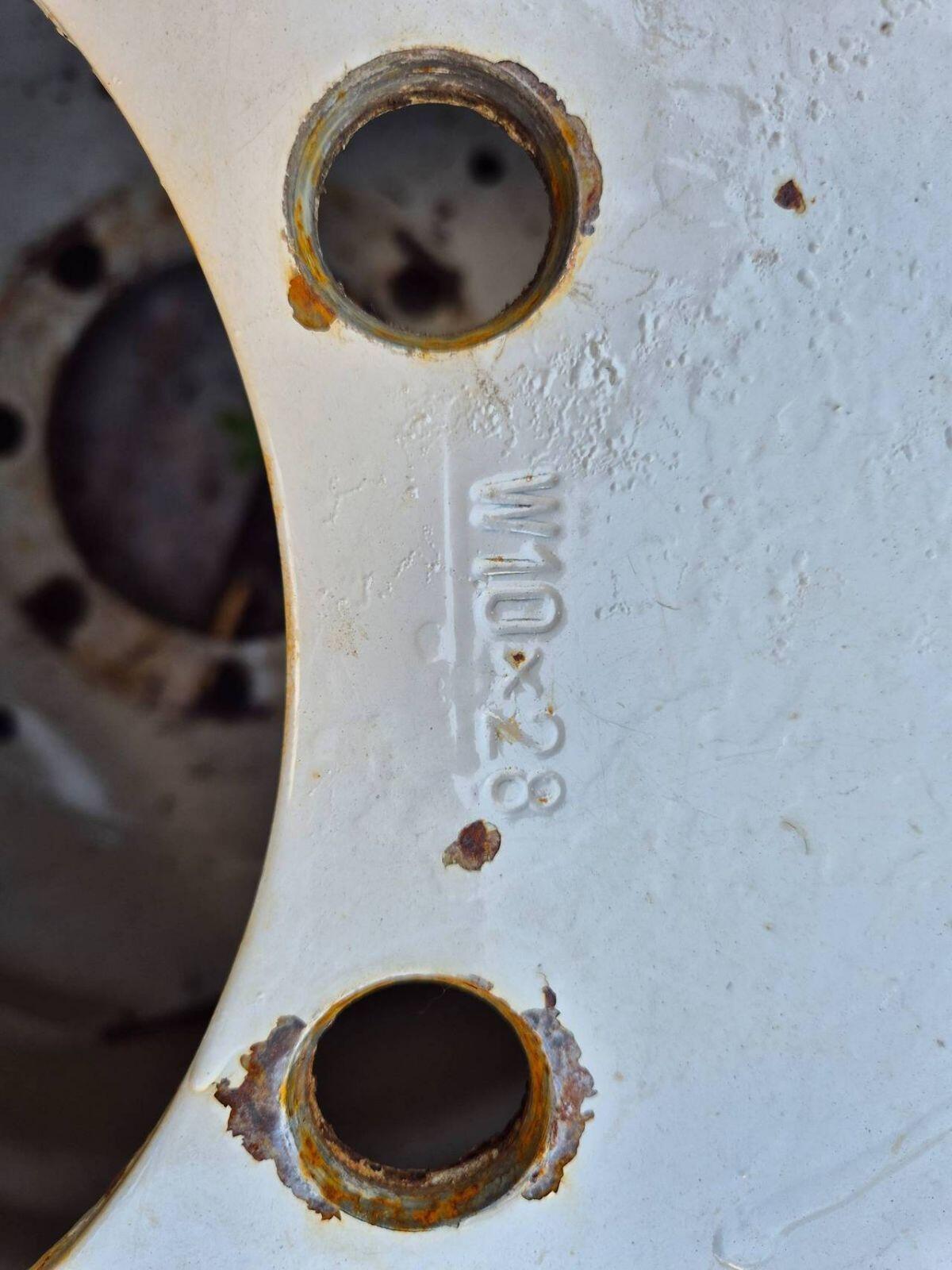 Traktor-Kompletträder 12.4/11-28 A 2