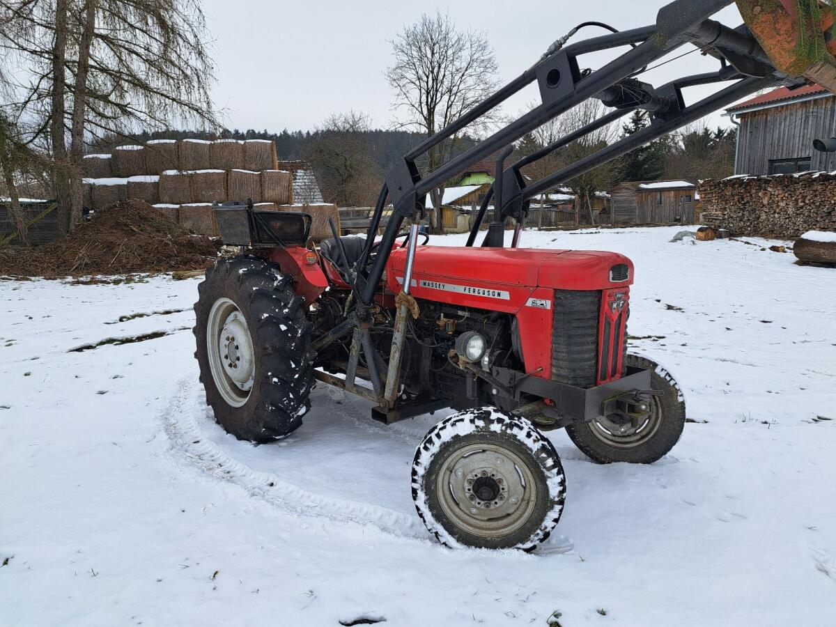 Massey Ferguson 65X Traktor 2