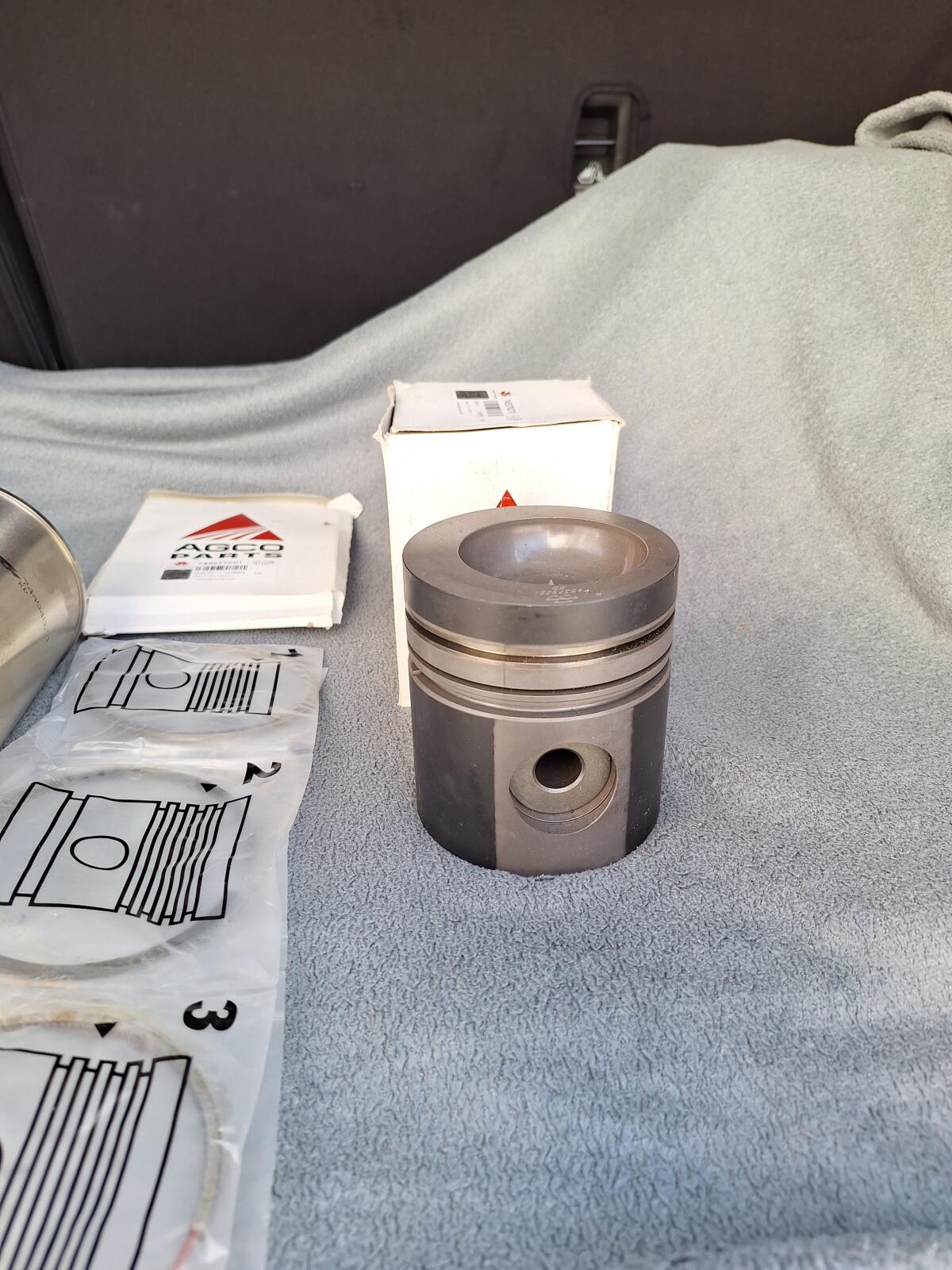 Perkins 6.354.4 Kolbensatz 2